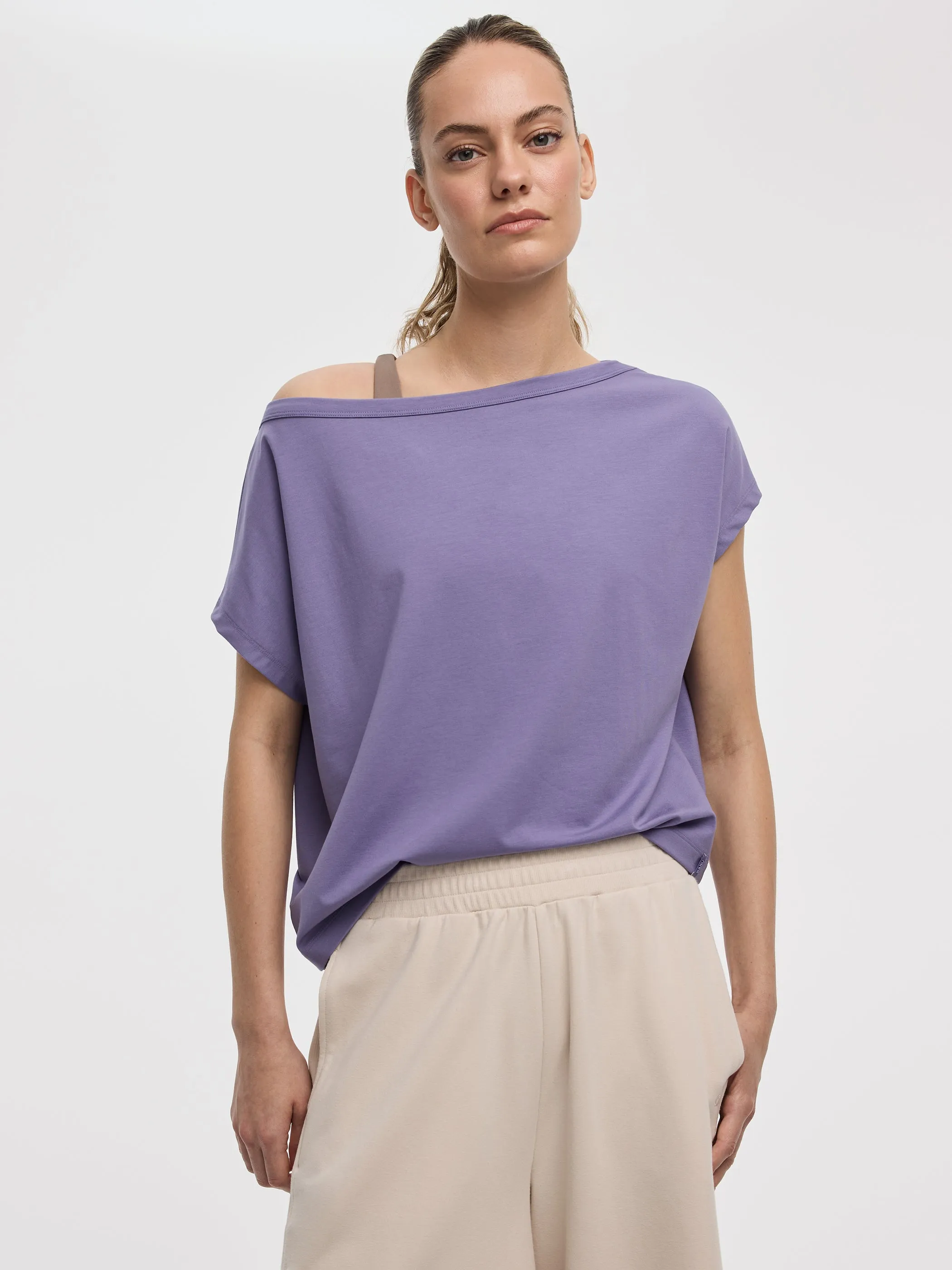 Off-the-Shoulder Short-Sleeve Top - Hyba sold by Reitmans product image thumbnail 5