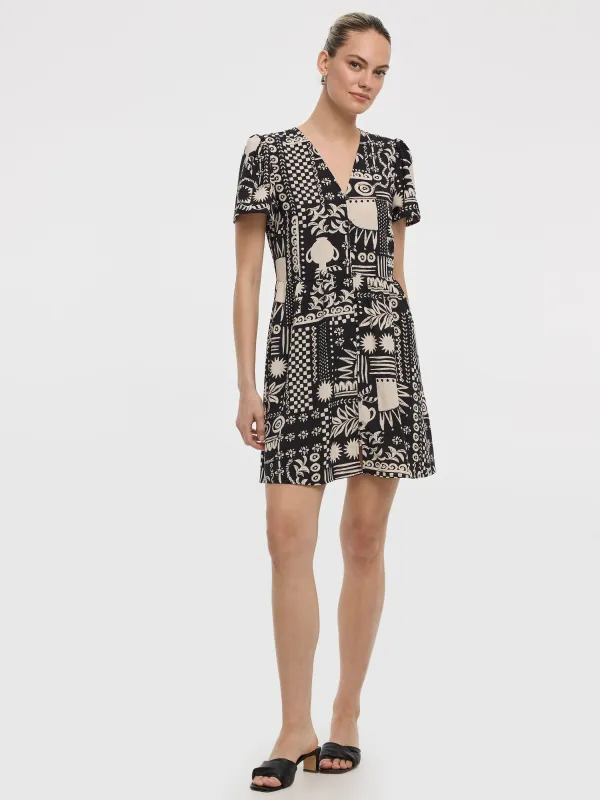 Short-Sleeve V-Neck Dress made by Reitmans