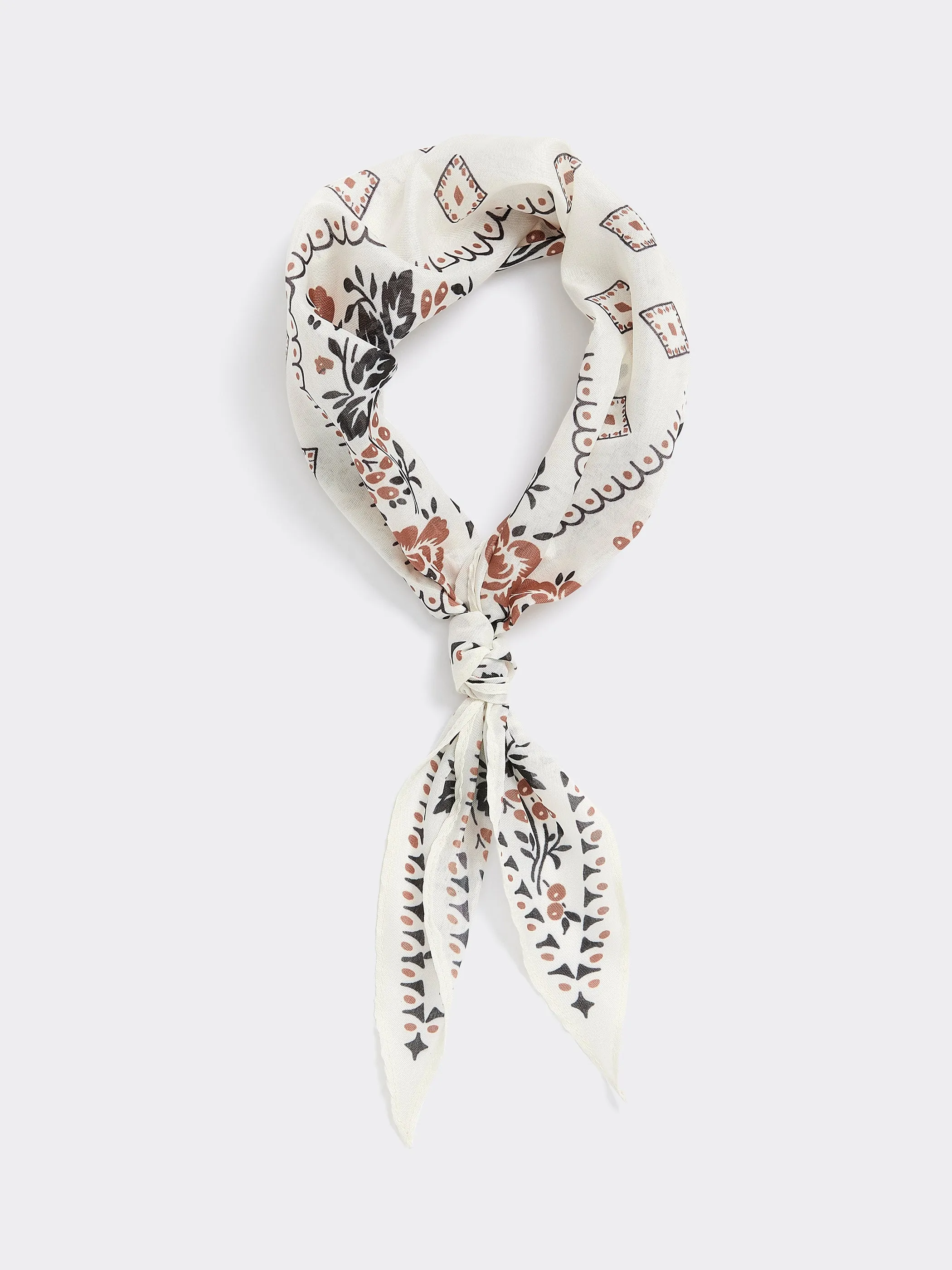 Diamond-Shaped Scarf with Print sold by Reitmans product image thumbnail 3