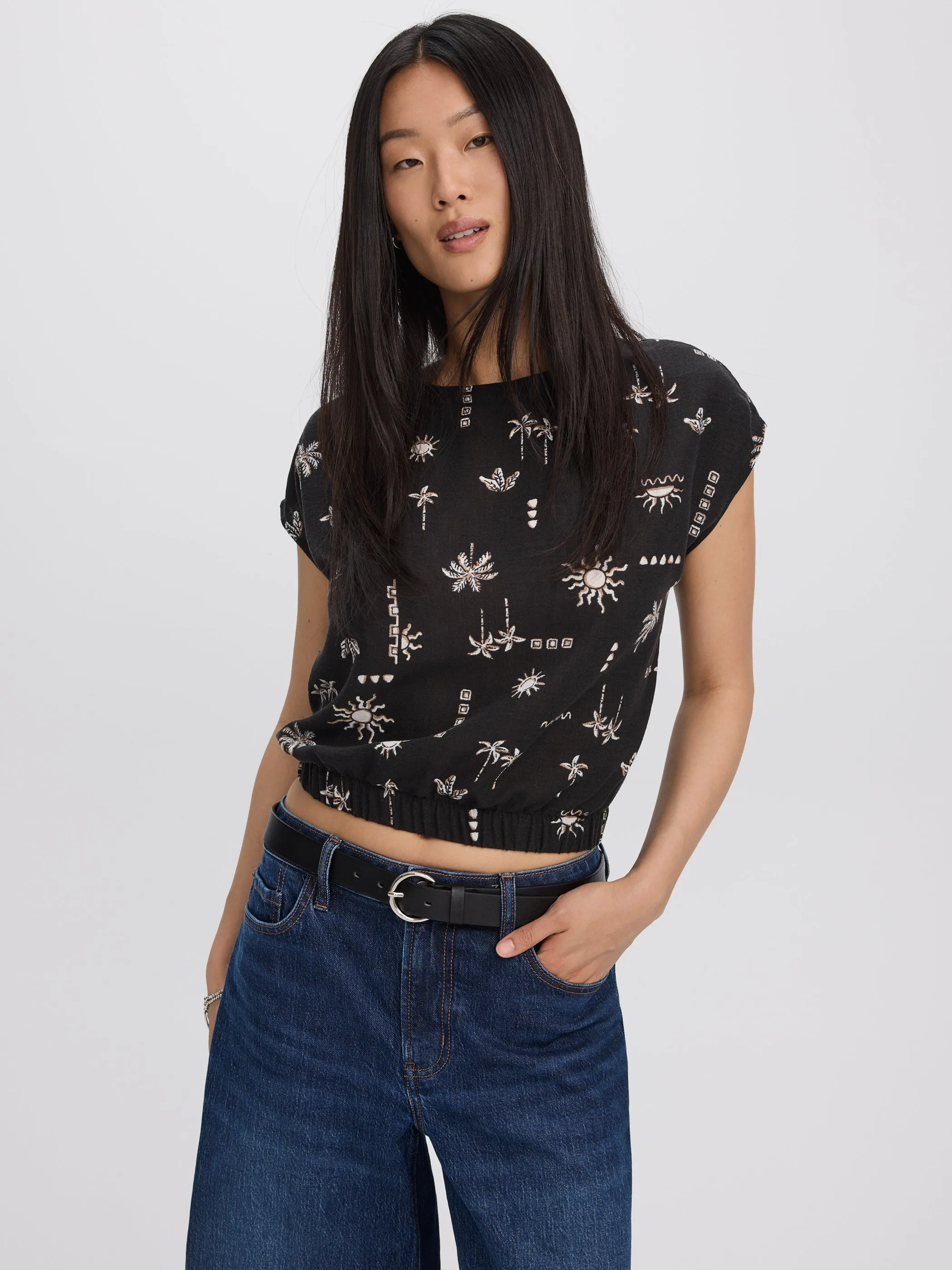Extended-Sleeve Crew-Neck Blouse with Elasticated Hem sold by Reitmans