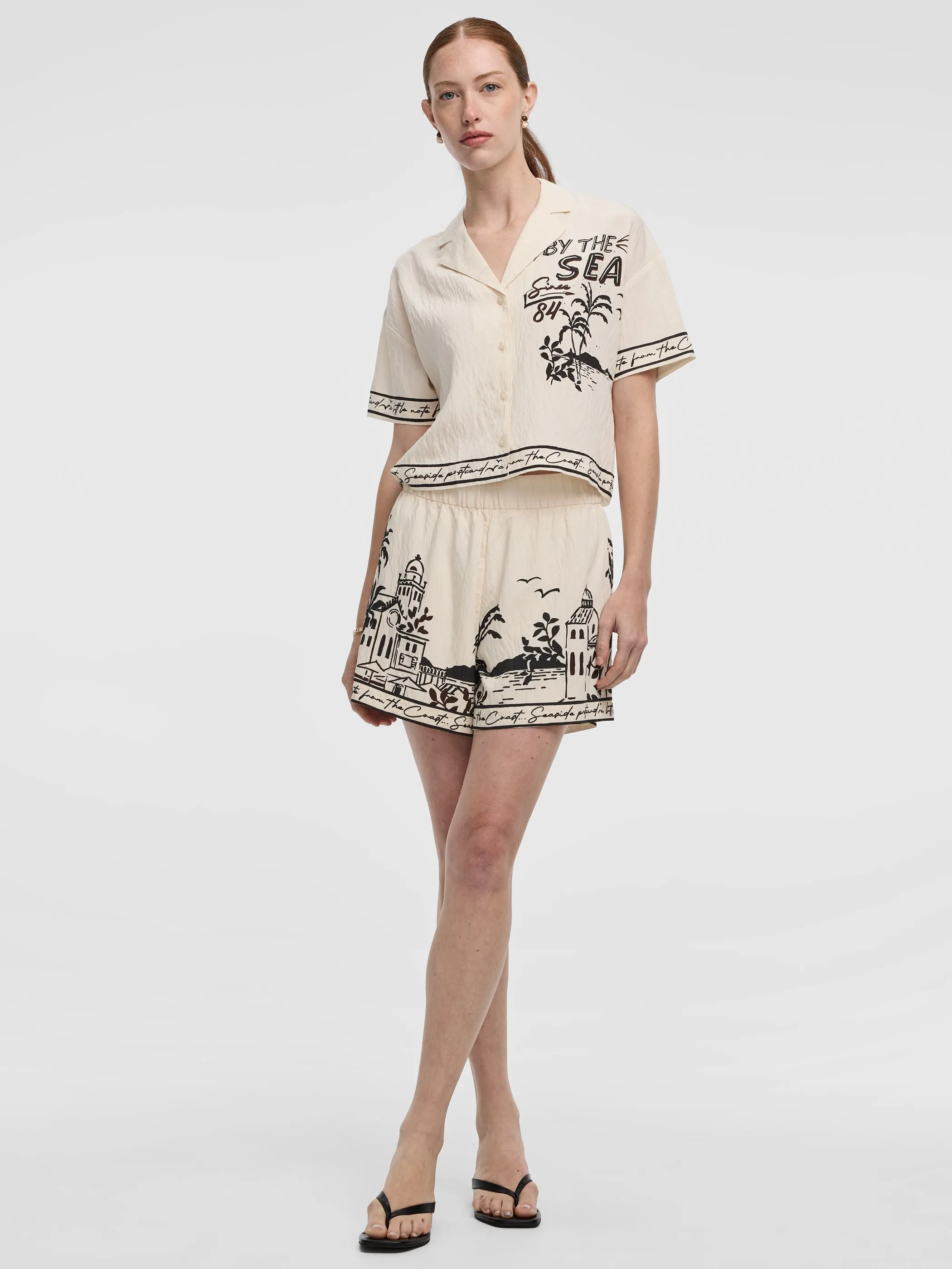 Pull-On Shorts sold by Reitmans