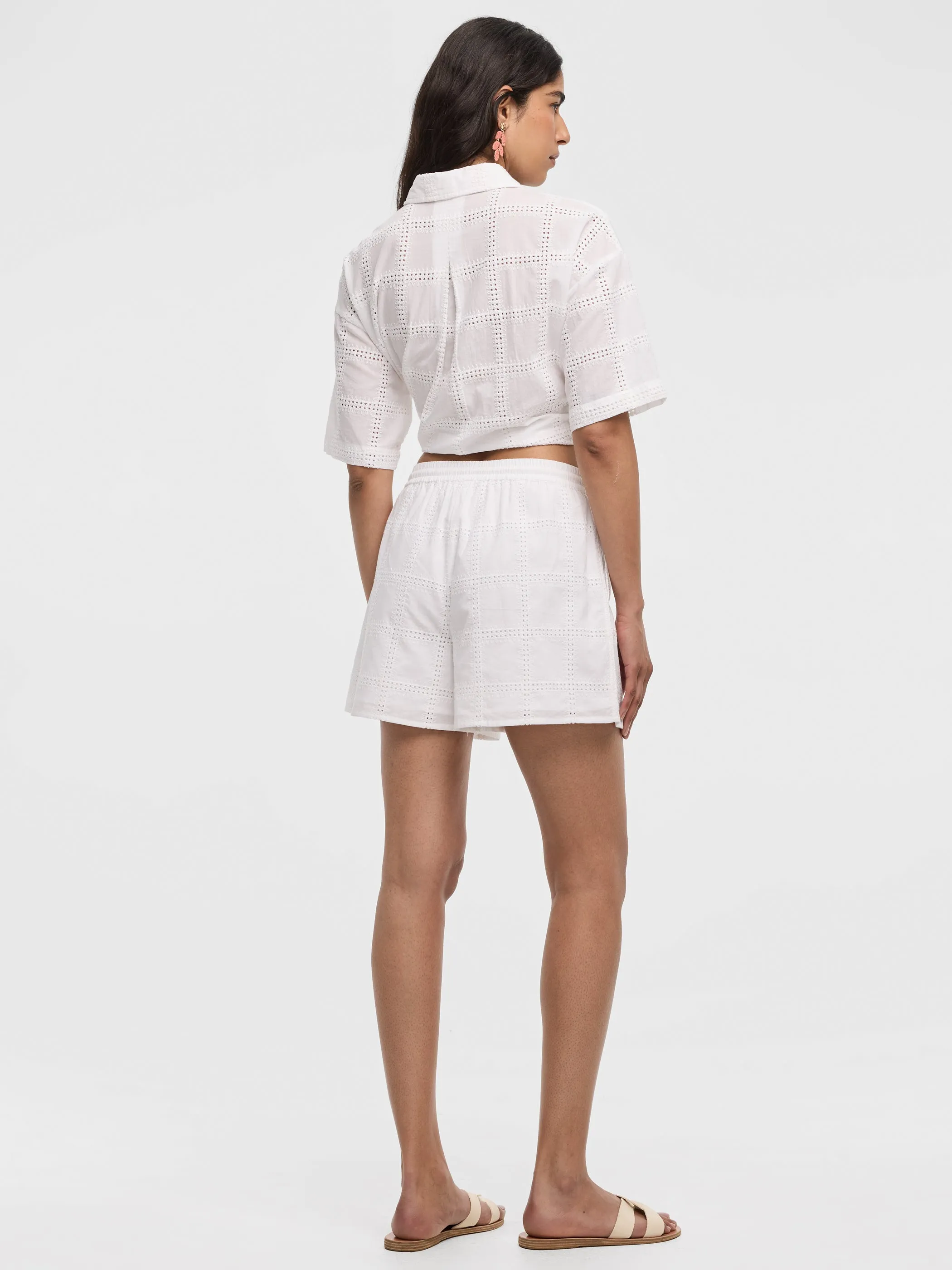 Embroidered Shorts with Elastic Waistband sold by Reitmans product image thumbnail 3