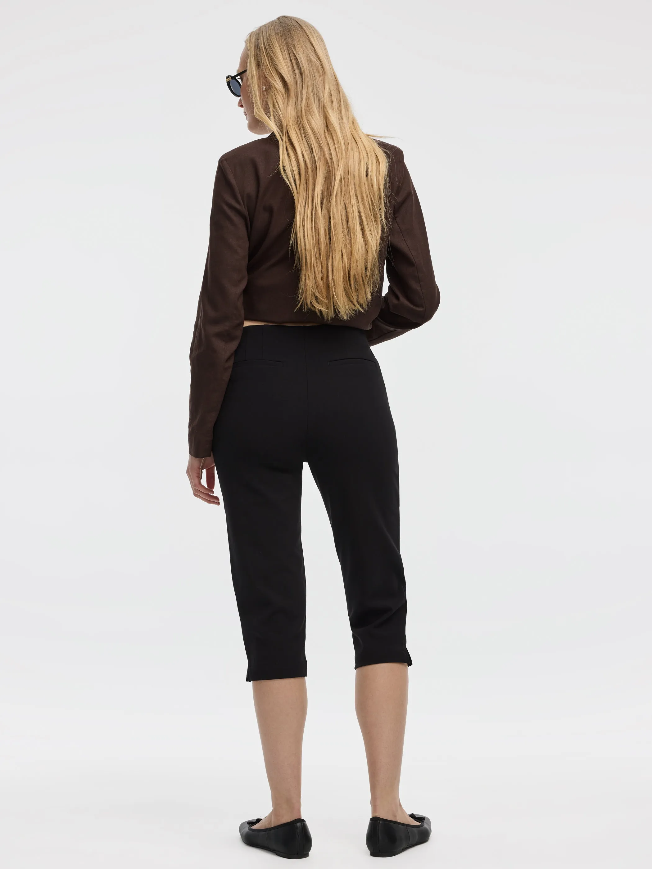 Slim-Leg High-Rise Capri Pants sold by Reitmans product image thumbnail 4