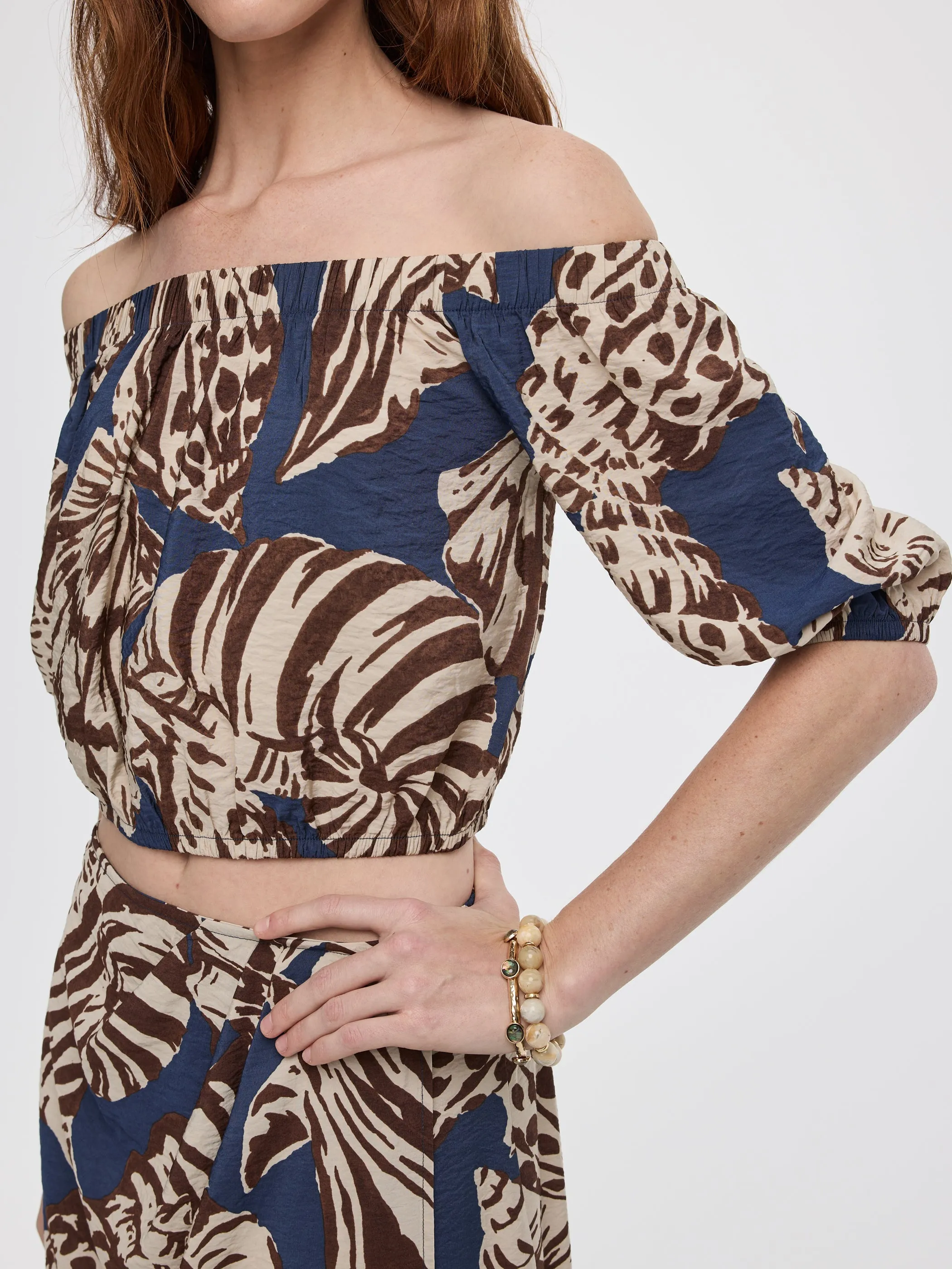 Short-Sleeve Off-the-Shoulder Blouse sold by Reitmans product image thumbnail 2