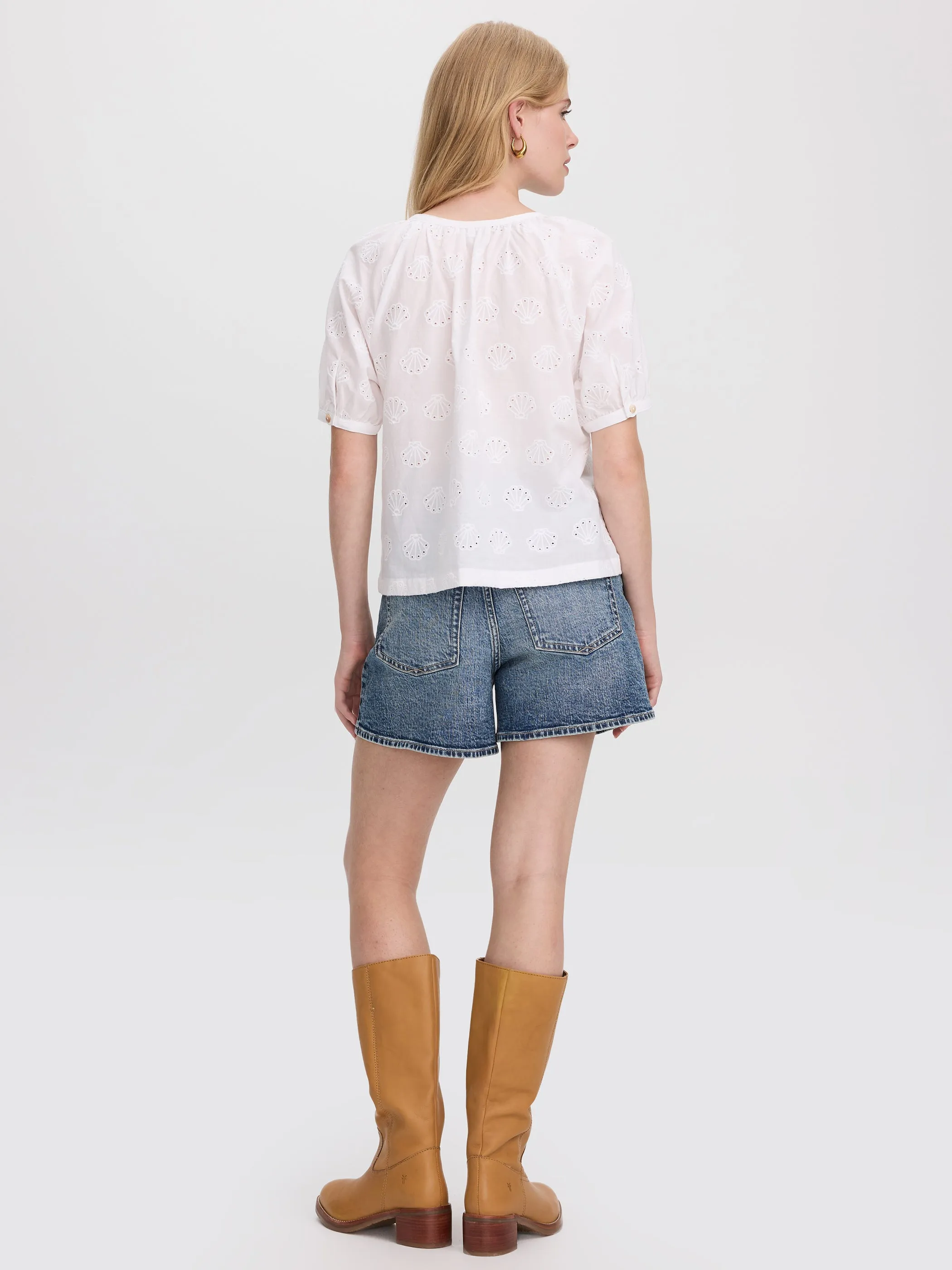 Short-Sleeve Scoop-Neck Loose Blouse sold by Reitmans product image thumbnail 3