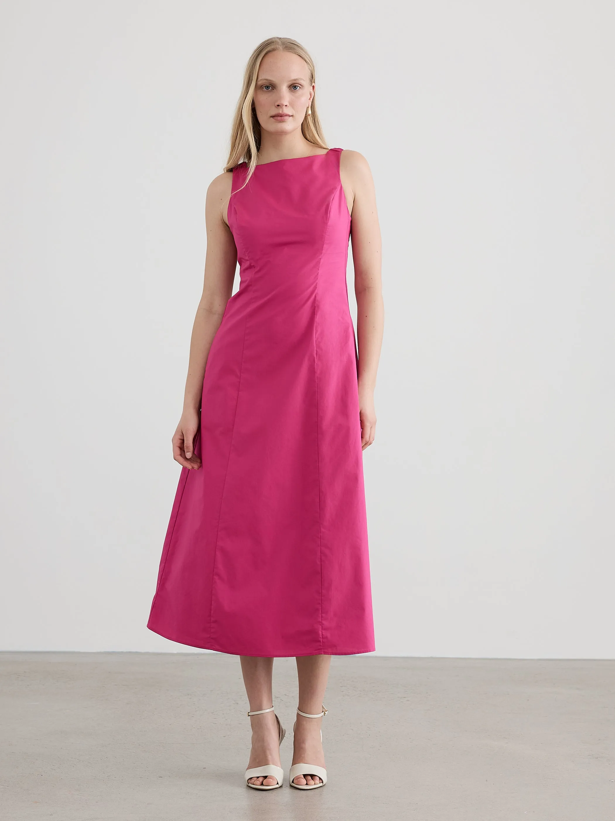 Sleeveless Boat-Neck Maxi Dress sold by Reitmans