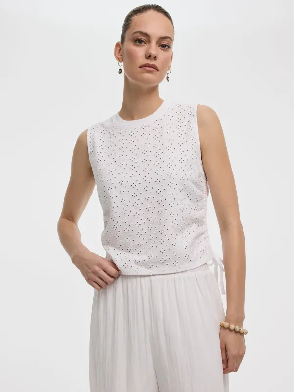Short-Sleeve Crew-Neck Tee with Shirred Sides made by Reitmans