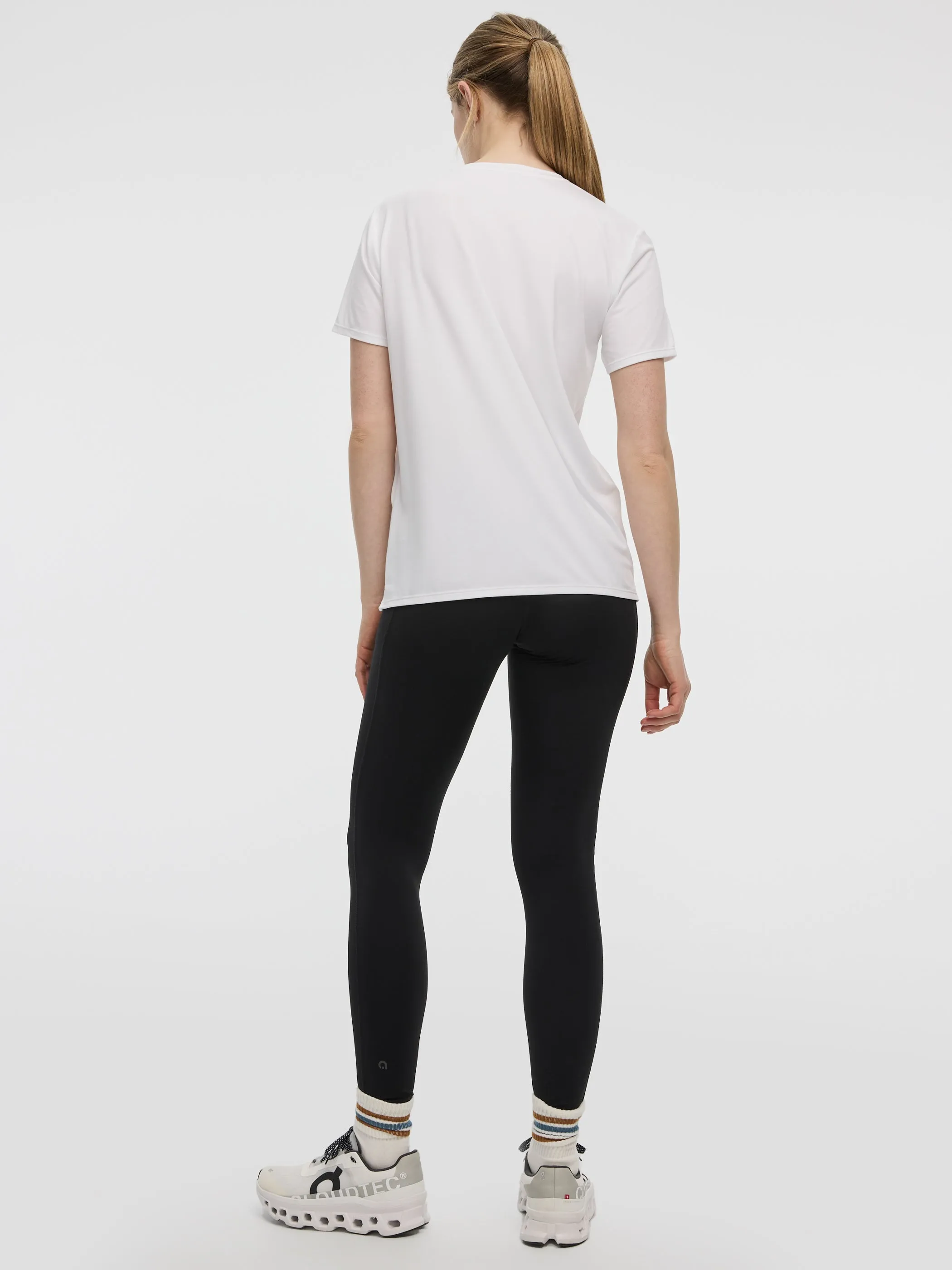 Crew-Neck Tee - DRY-LUX (R) Hyba Essentials sold by Reitmans product image thumbnail 3