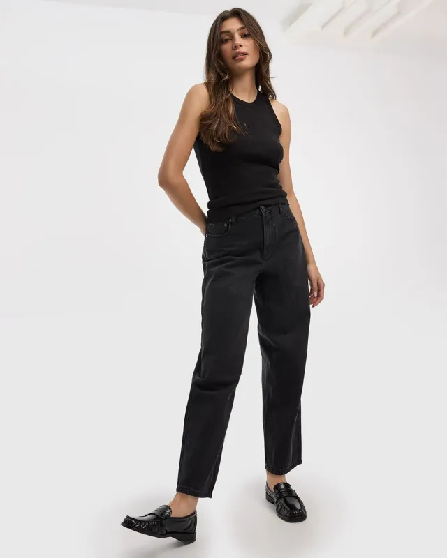 High-Rise Barrel Jeans made by Reitmans
