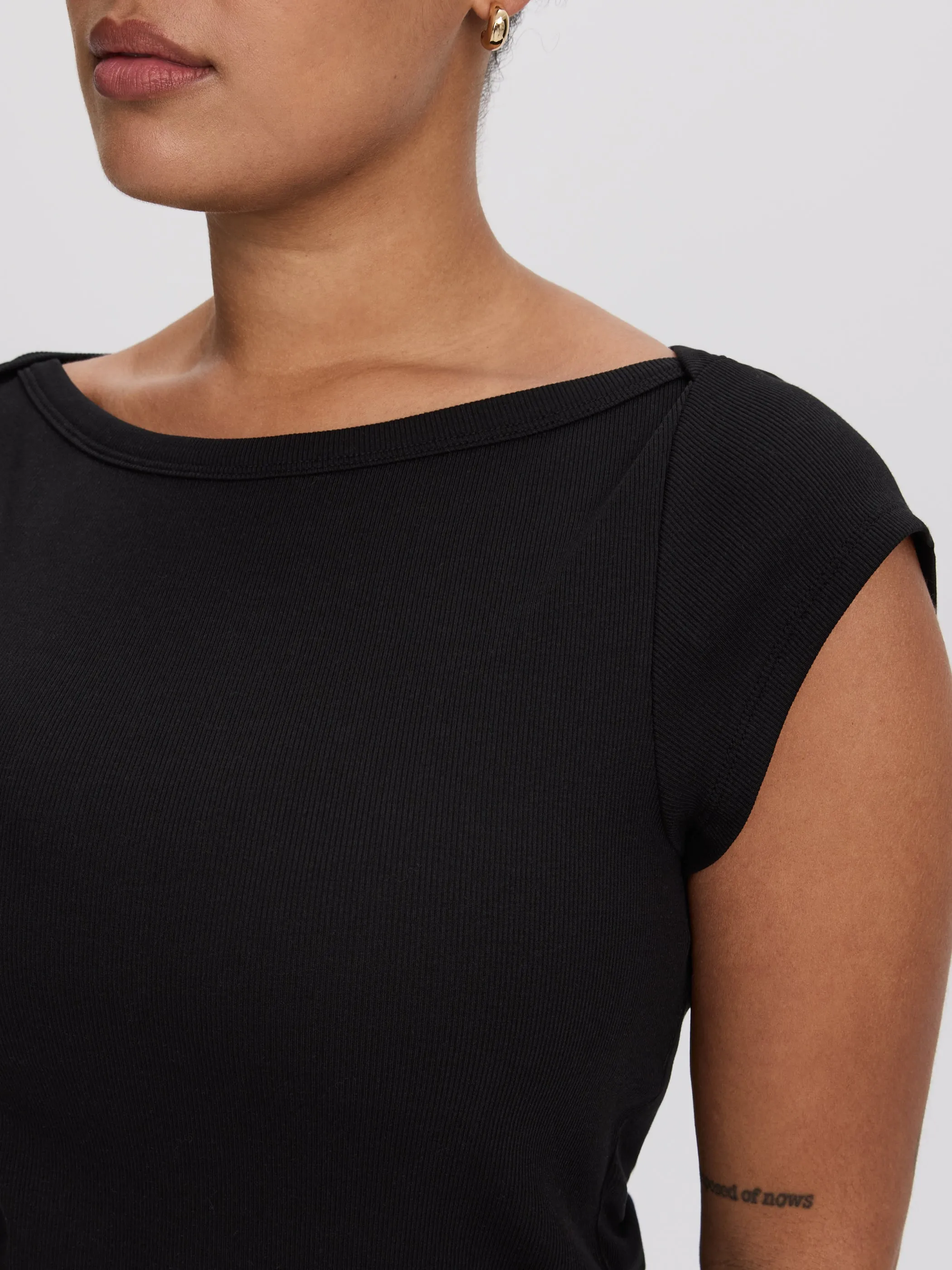 Extended-Sleeve Boat-Neck Ribbed Top sold by Reitmans product image thumbnail 2