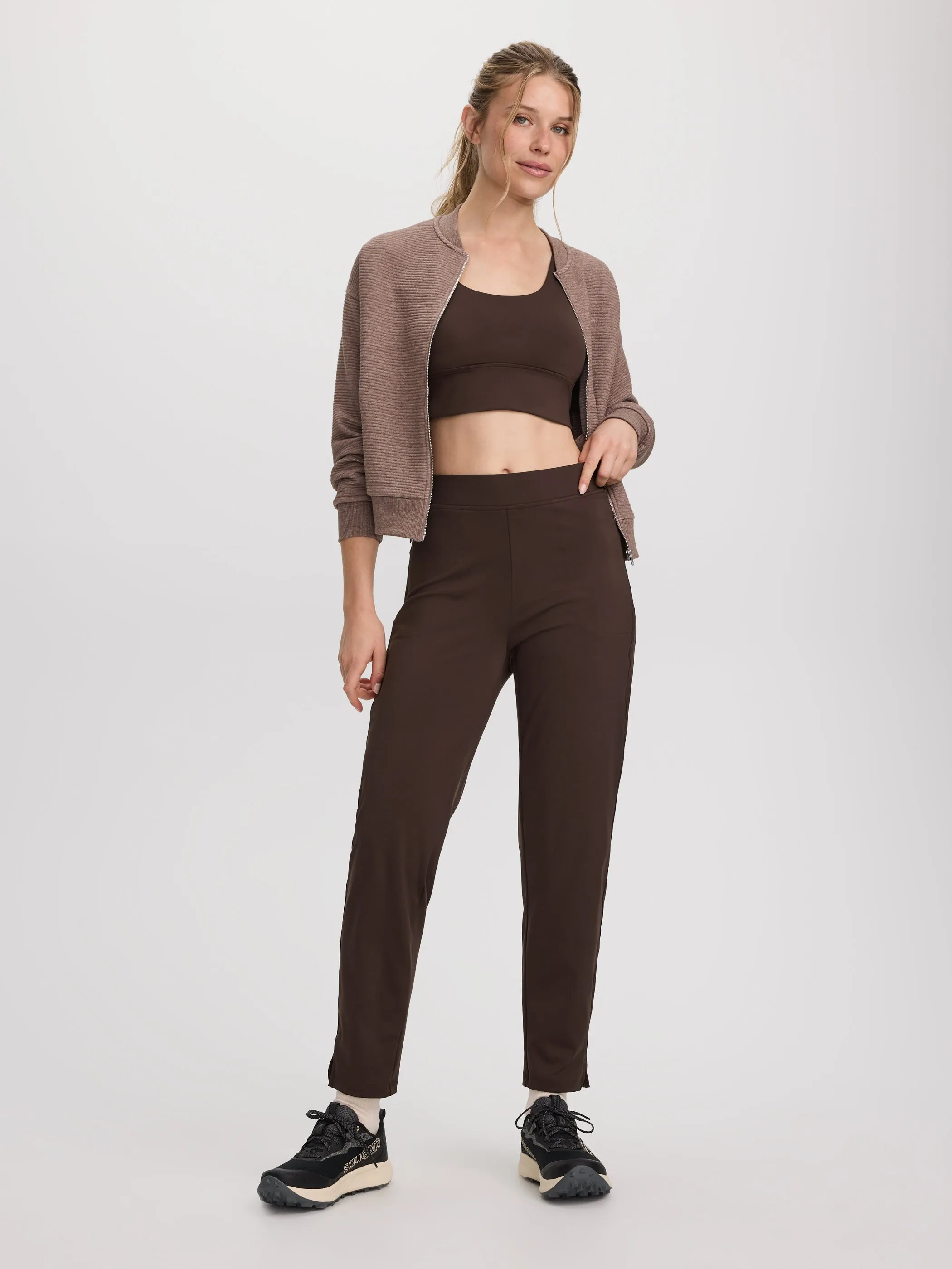 Slim-Leg Pant - PULSE (R) Hyba sold by Reitmans
