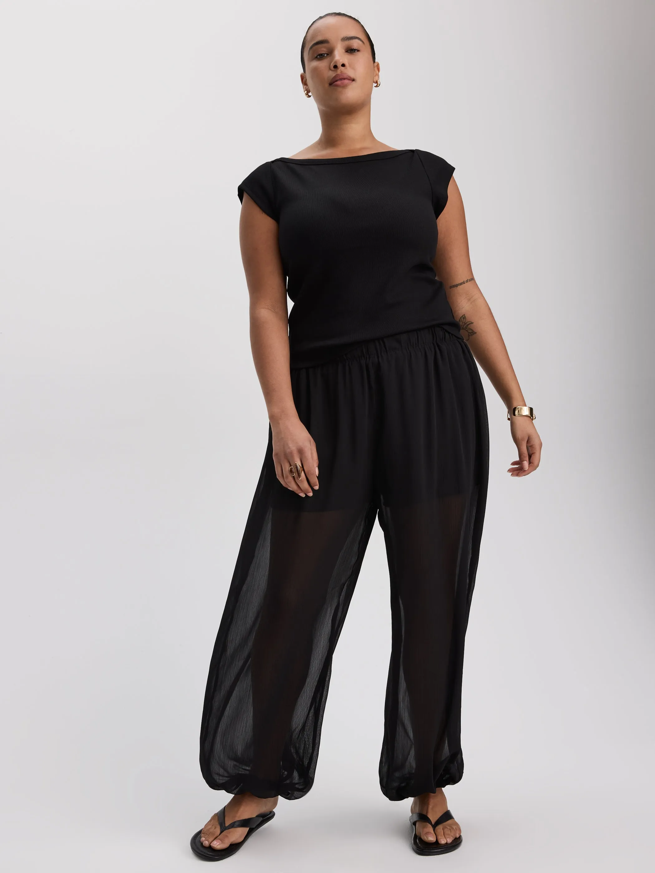 High-Rise Flowy Balloon Pant sold by Reitmans product image thumbnail 5