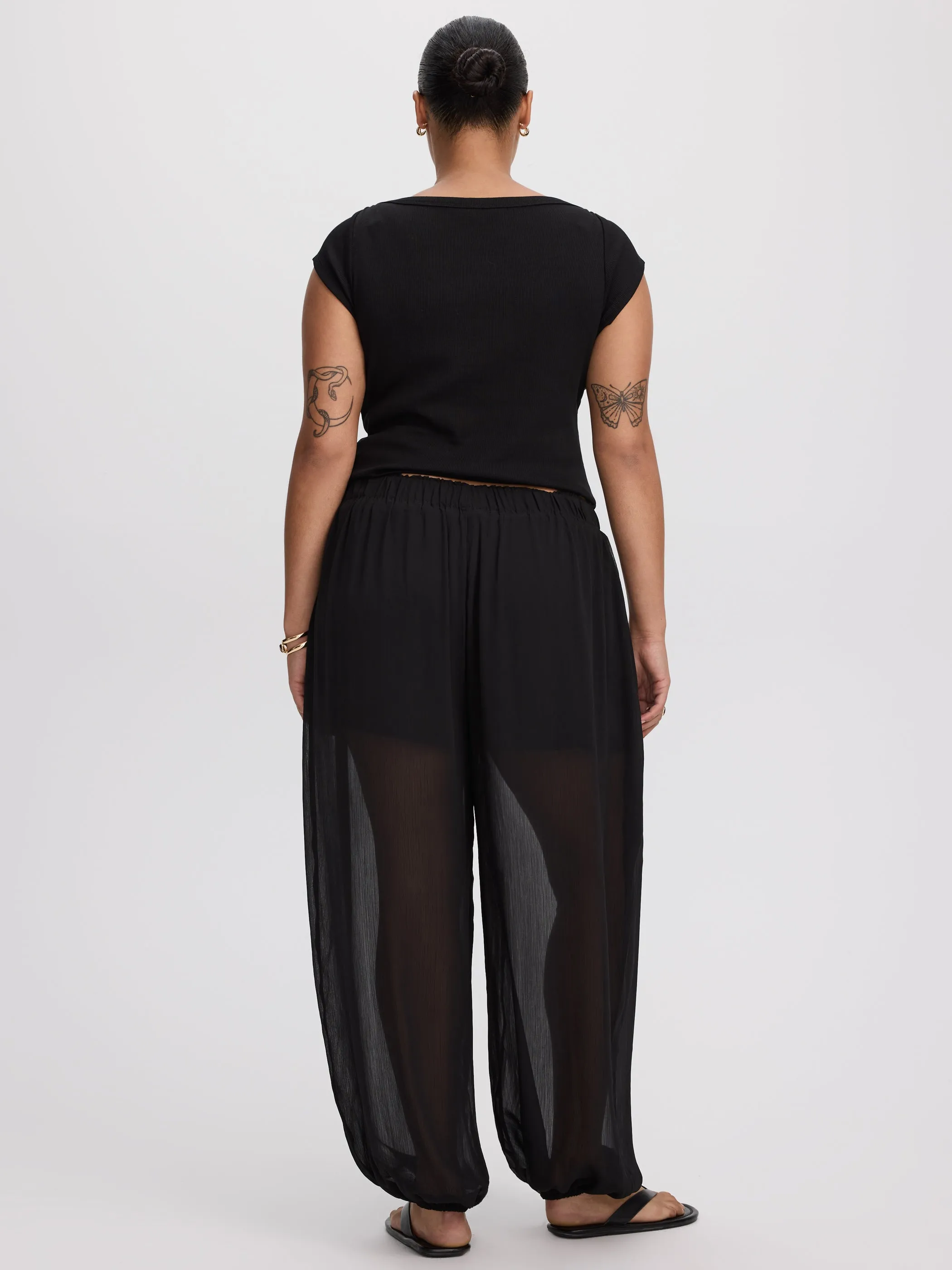 High-Rise Flowy Balloon Pant sold by Reitmans product image thumbnail 4
