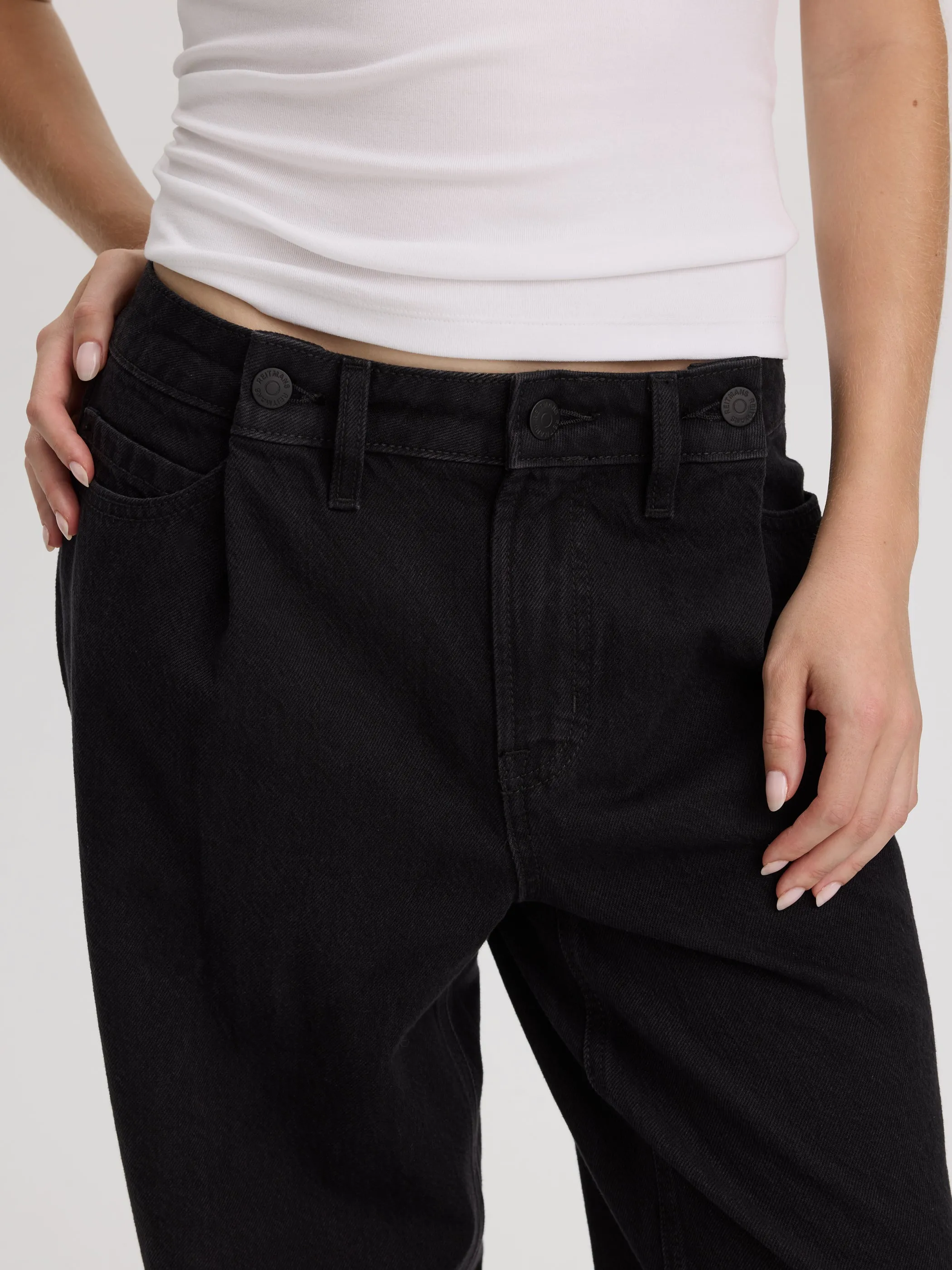 Mid-Rise Baggy Jean sold by Reitmans product image thumbnail 5