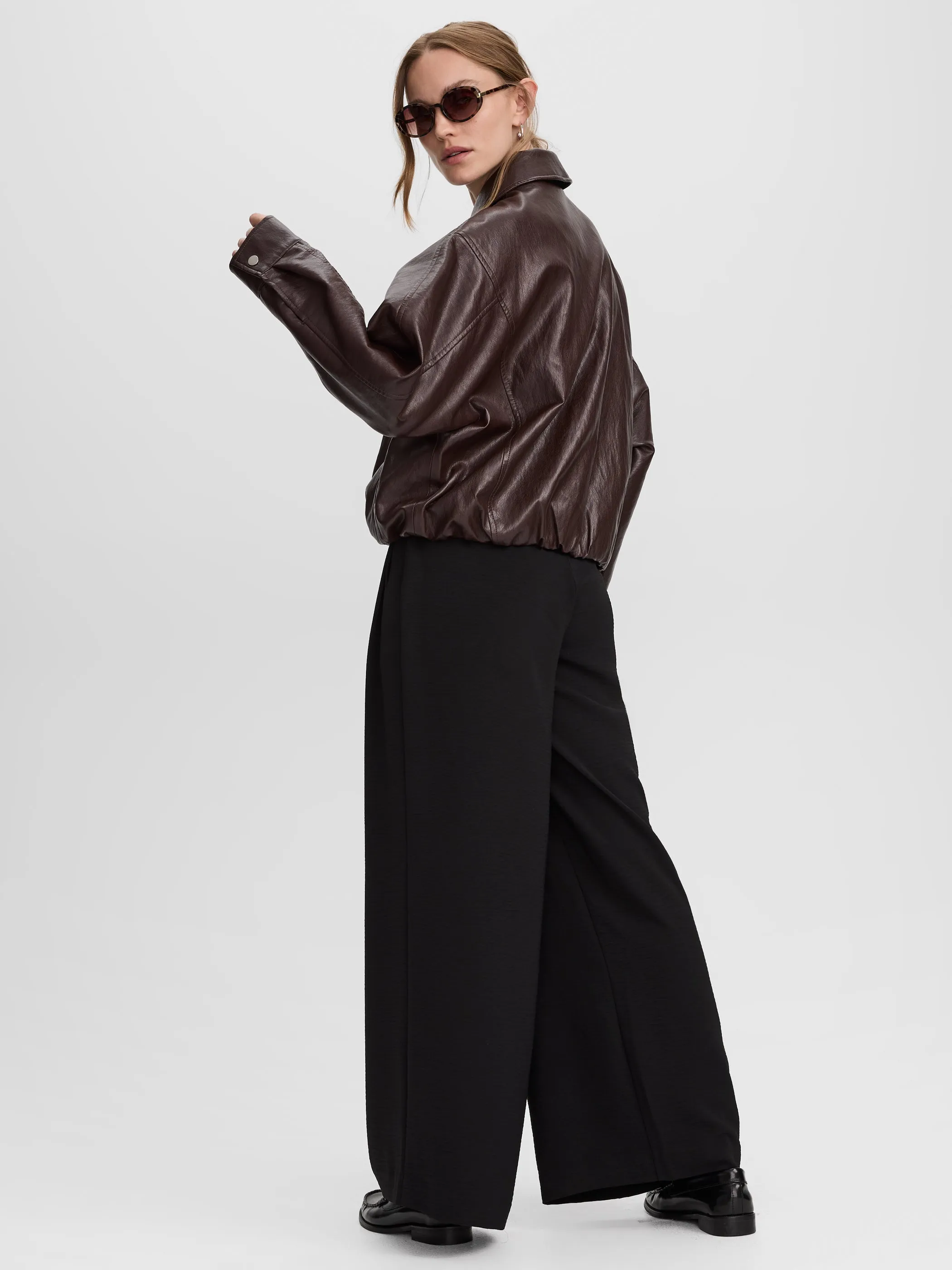 Loose Faux Leather Jacket sold by Reitmans product image thumbnail 3