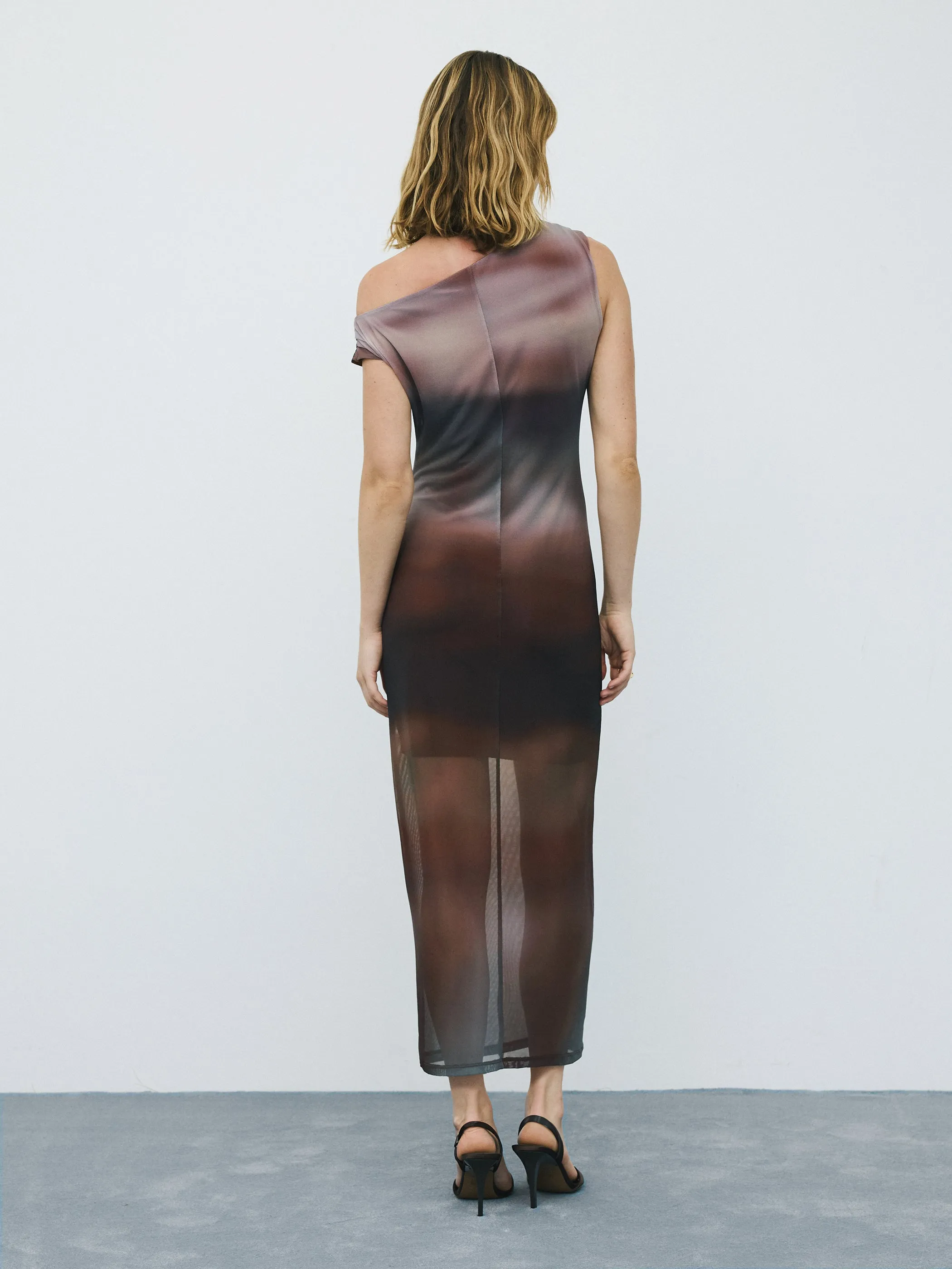 Sleeveless Bodycon Maxi Dress with Side Shirring sold by Reitmans product image thumbnail 3