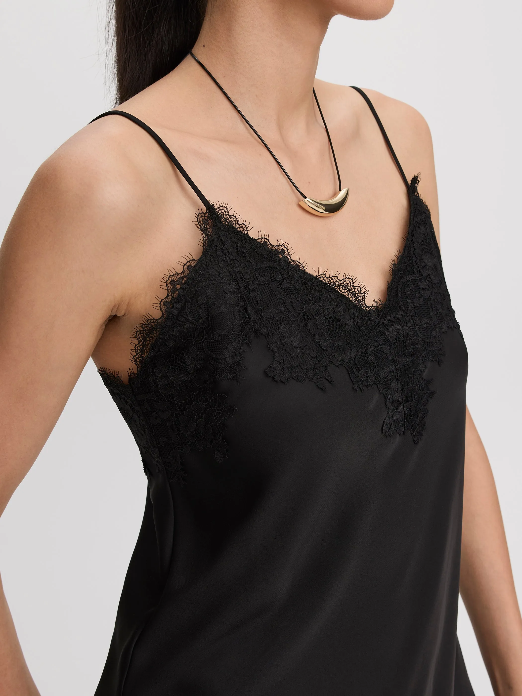 V-Neck Cami with Lace Trim sold by Reitmans product image thumbnail 2