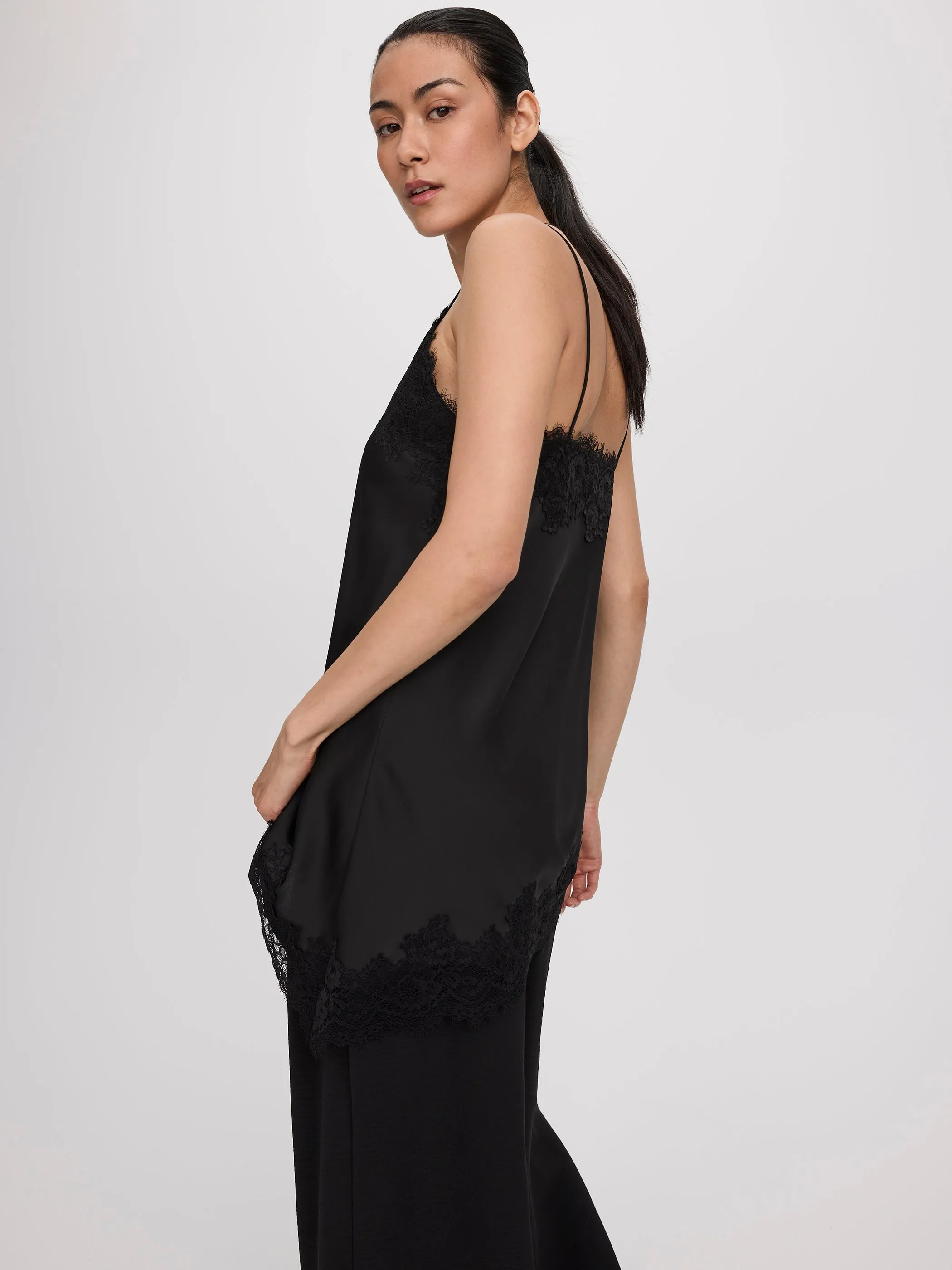V-Neck Cami with Lace Trim sold by Reitmans product image thumbnail 4
