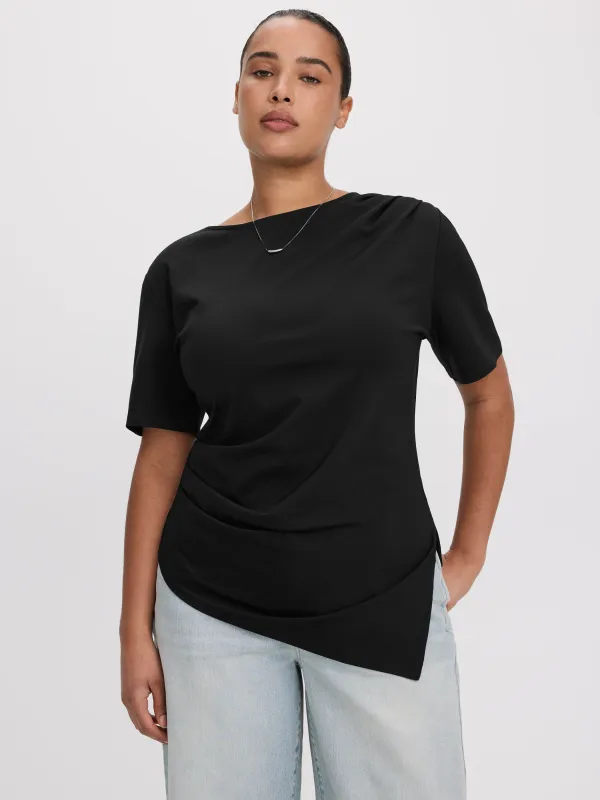 Short-Sleeve Shirred Top with Asymmetrical Hem made by Reitmans