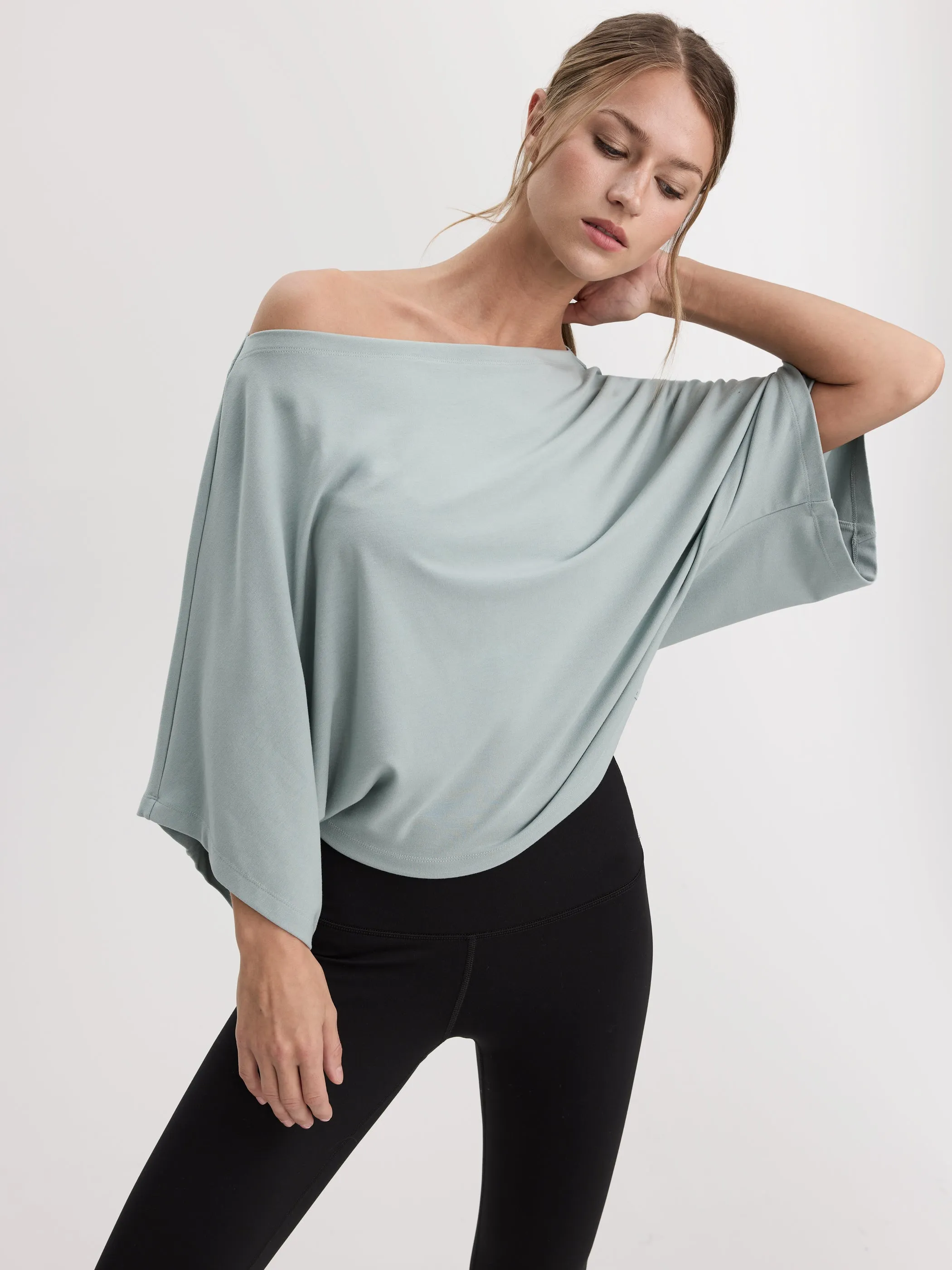 Dolman-Sleeve Boat-Neck Top - Hyba sold by Reitmans product image thumbnail 4
