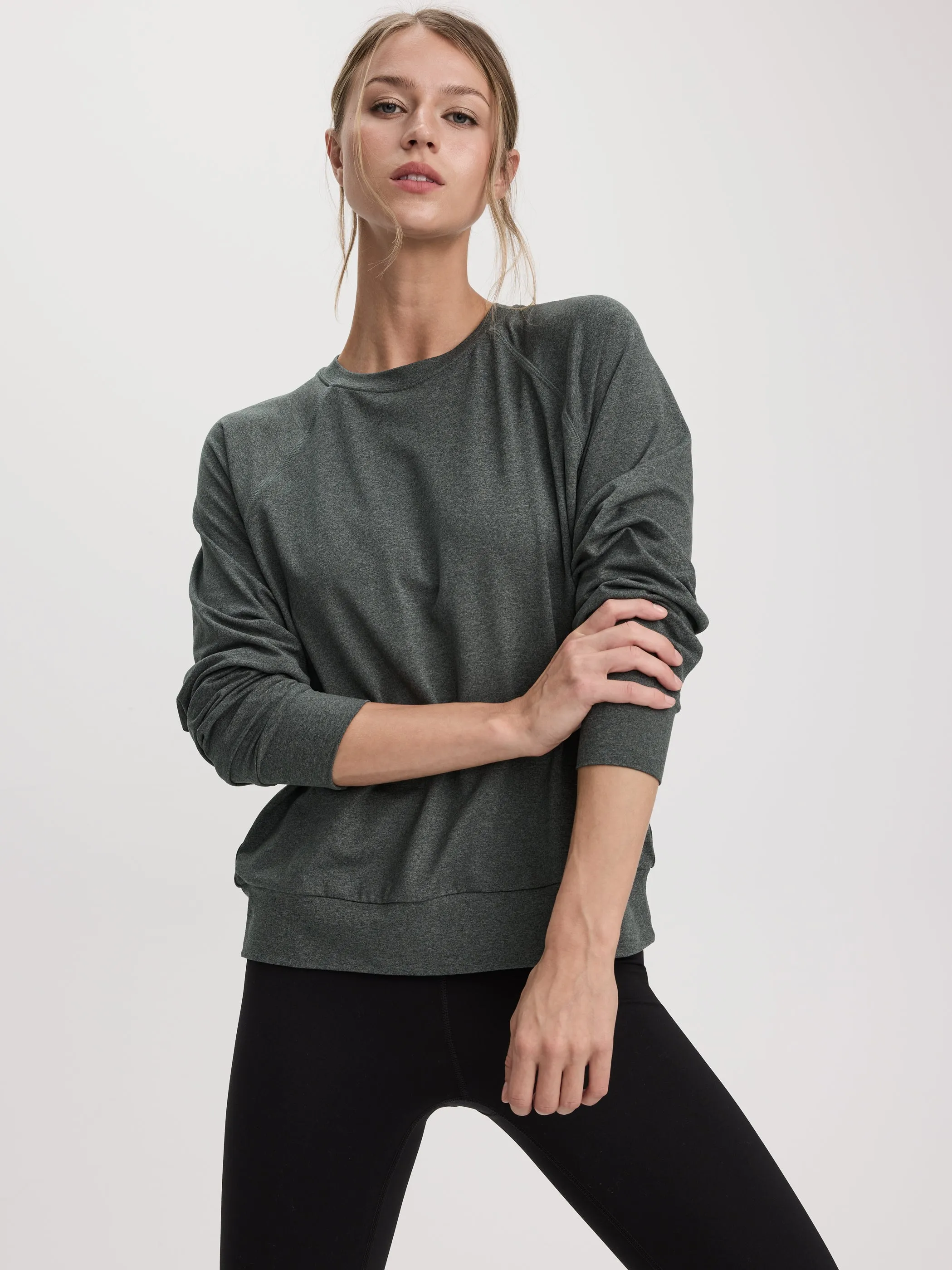 Crew-Neck Pullover - DRY-LUX (R) Hyba Essentials sold by Reitmans product image thumbnail 4