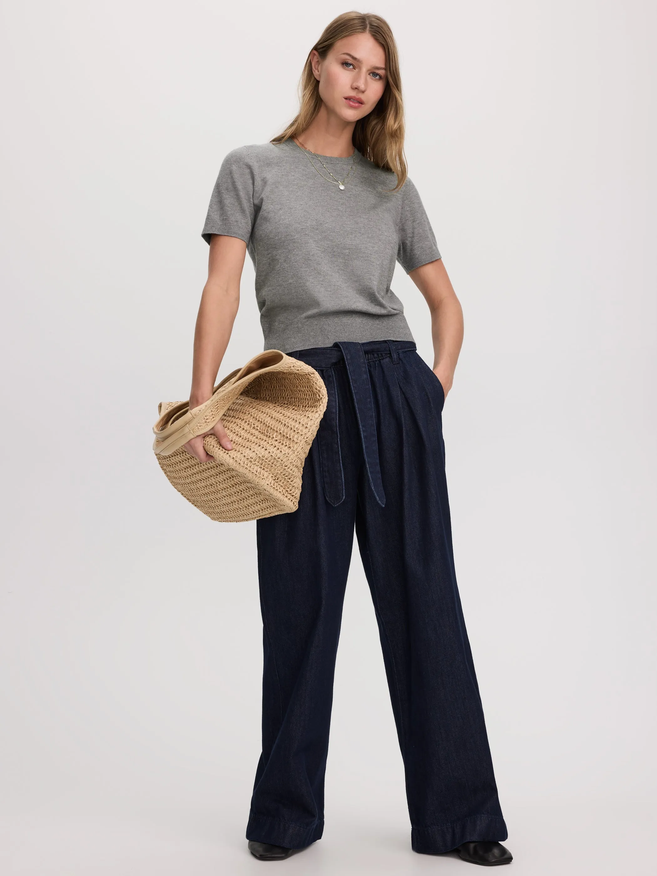 Wide-Leg High-Rise Jean with Sash sold by Reitmans product image thumbnail 4