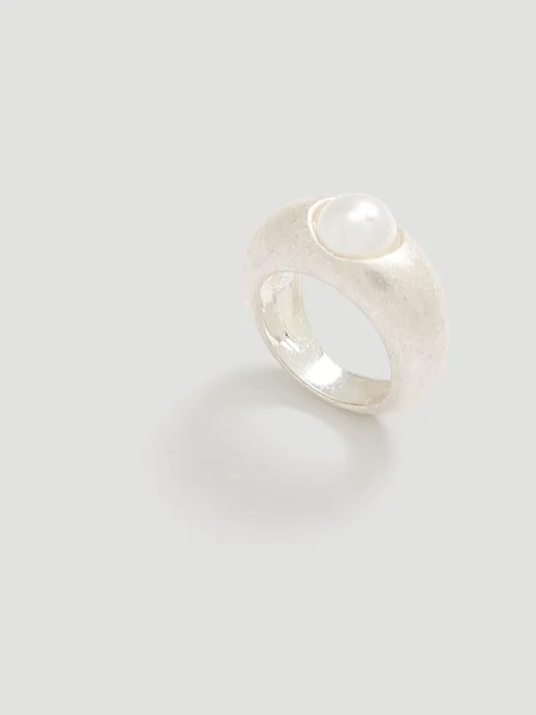 Pearl Ring made by Reitmans