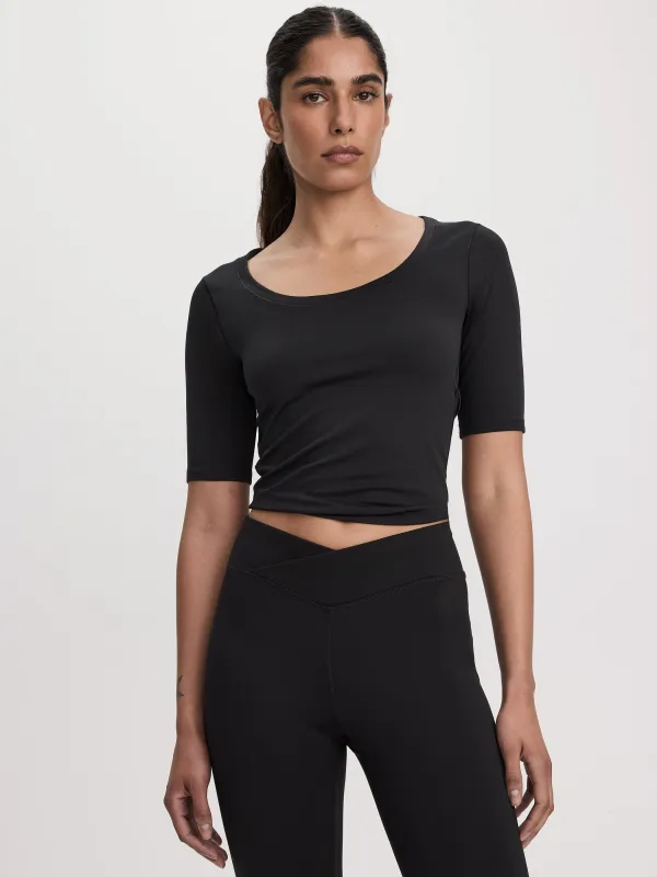 Fitted Scoop-Neck Tee - PULSE (R) Hyba made by Reitmans