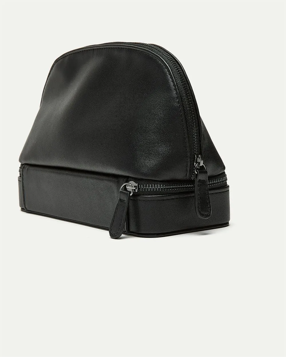 Cosmetic and Jewelry Bag sold by Reitmans product image thumbnail 2