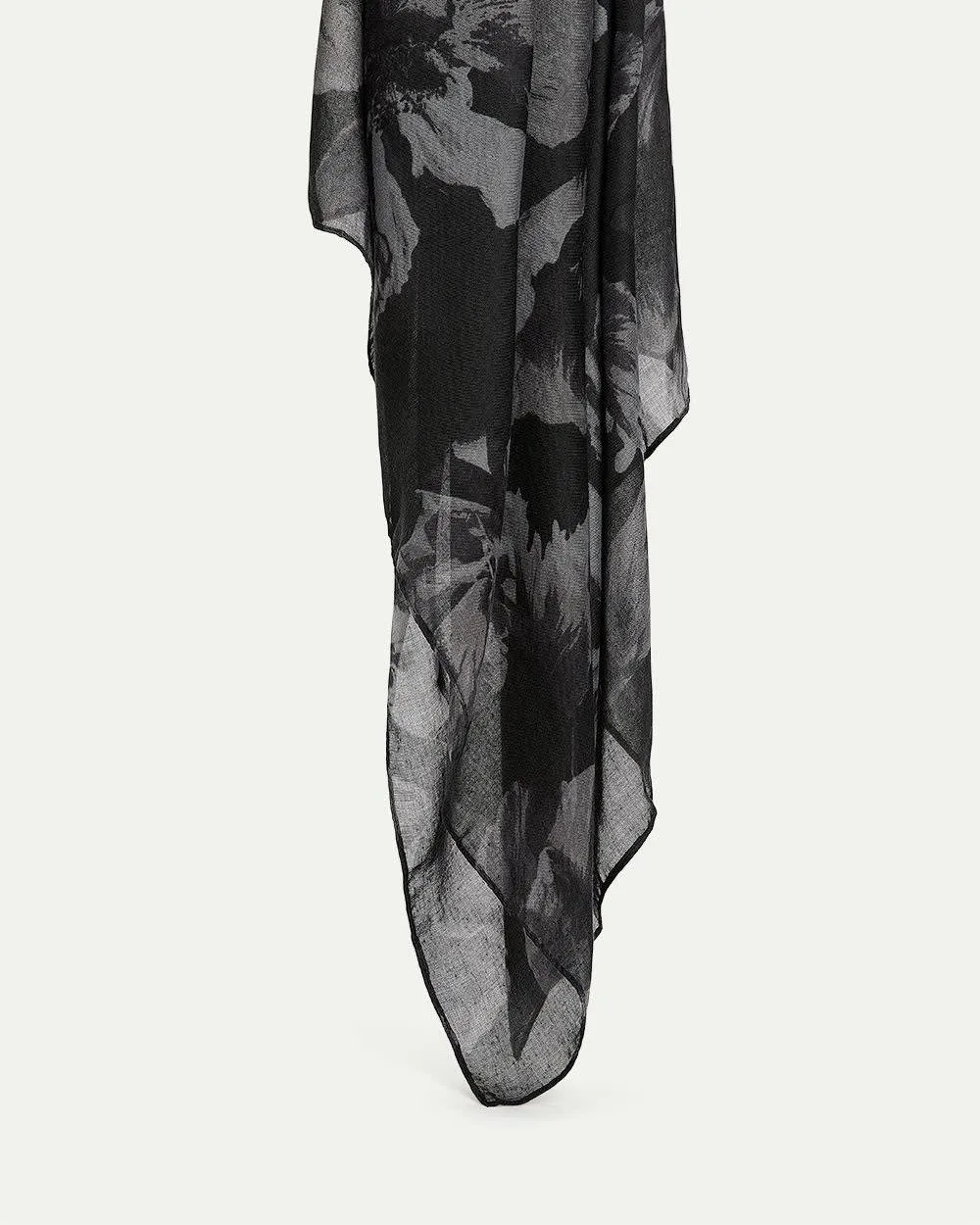 Large Scarf with Tonal Floral Pattern sold by Reitmans product image thumbnail 3