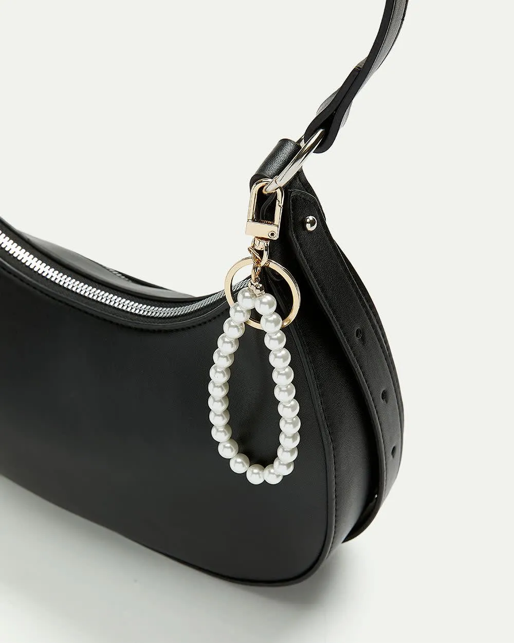 Pearl Wristlet Keychain sold by Reitmans product image thumbnail 3