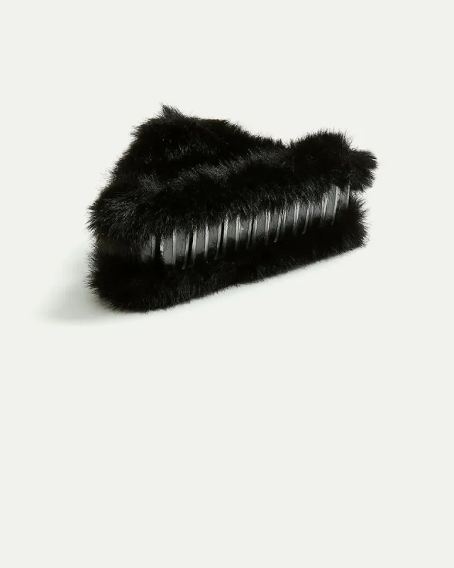 Medium Faux Fur Hair Clip made by Reitmans