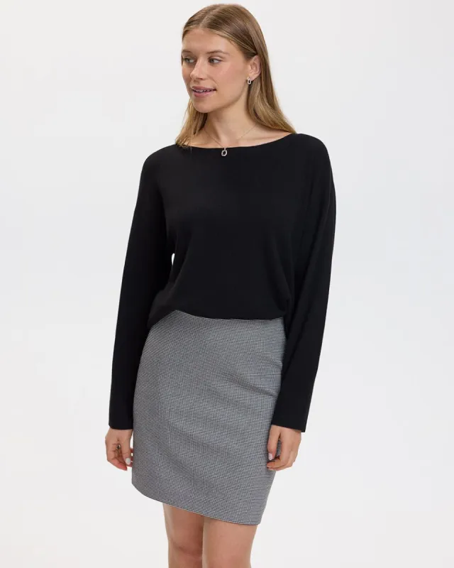 Long-Sleeve Boat-Neck Pullover sold by Reitmans