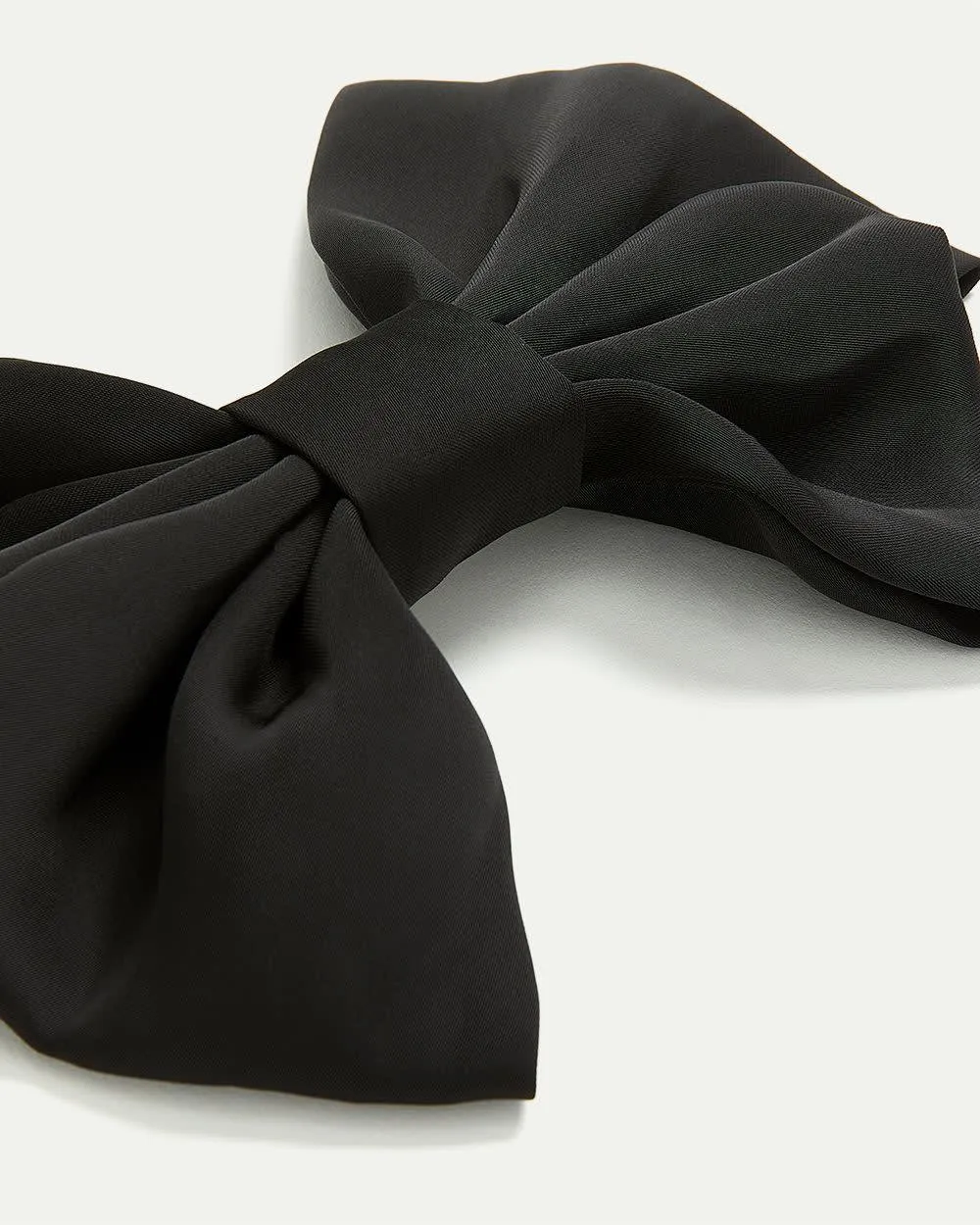 Bow Hair Clip sold by Reitmans product image thumbnail 2