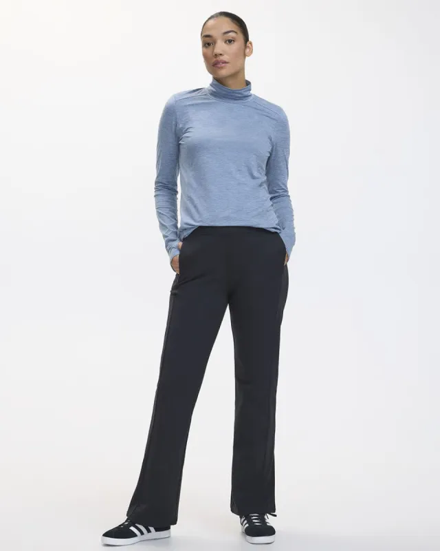 Thermal Bootleg Pant - Hyba - Petite sold by Reitmans
