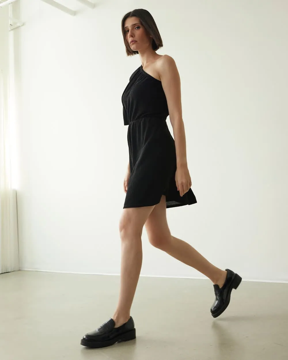 One-Shoulder Shimmery-Knit Dress sold by Reitmans product image thumbnail 3