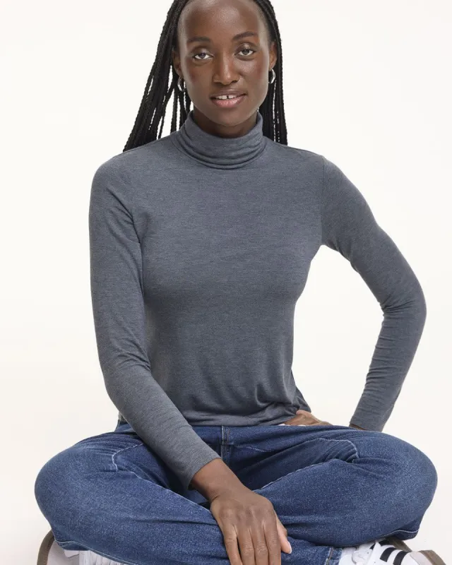 Long-Sleeve Turtleneck Tee - R Essentials sold by Reitmans