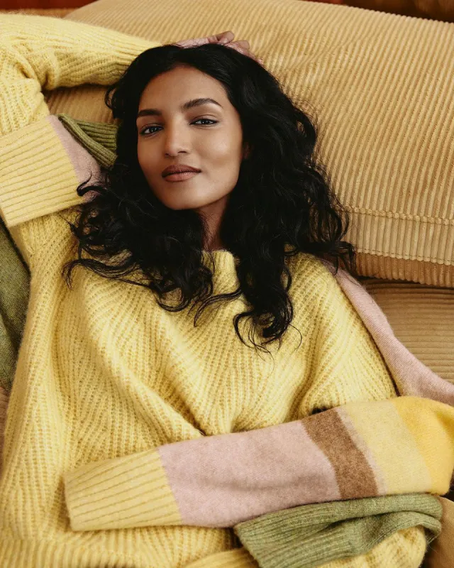 Long-Sleeve Crew-Neck Loose Sweater sold by Reitmans