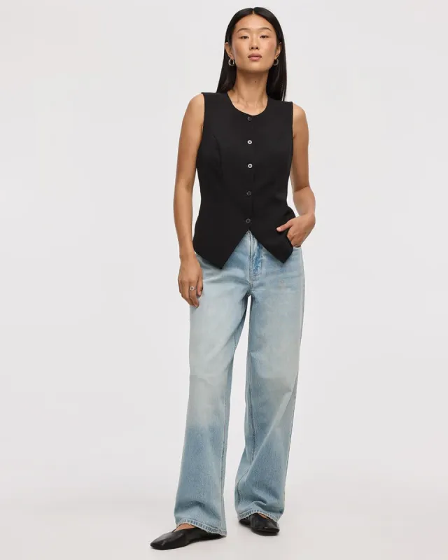 Wide-Leg Mid-Rise Baggy Jean sold by Reitmans