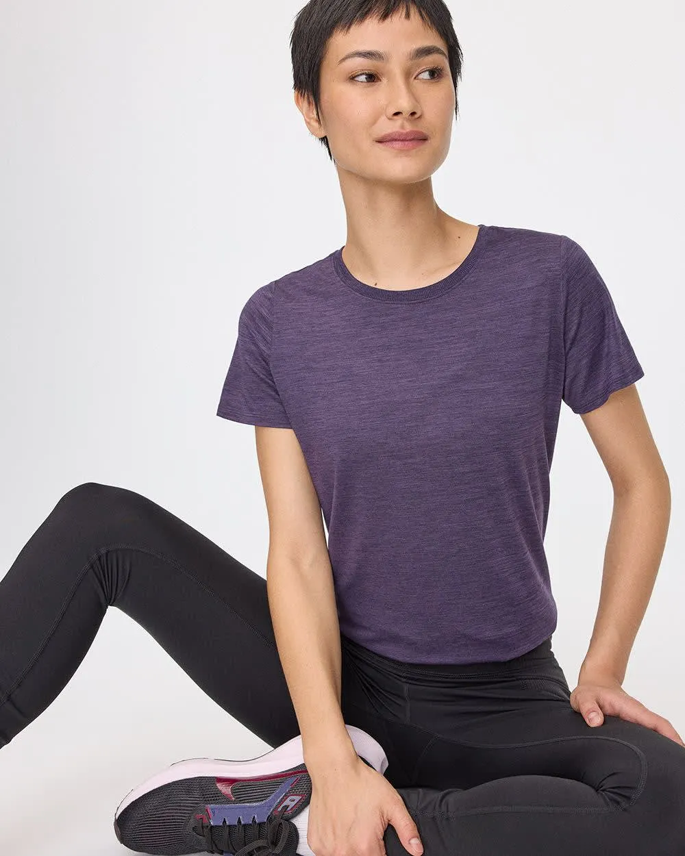 Short-Sleeve Crew-Neck Tee - Dry-Lux (R) Hyba Essentials sold by Reitmans product image thumbnail 3