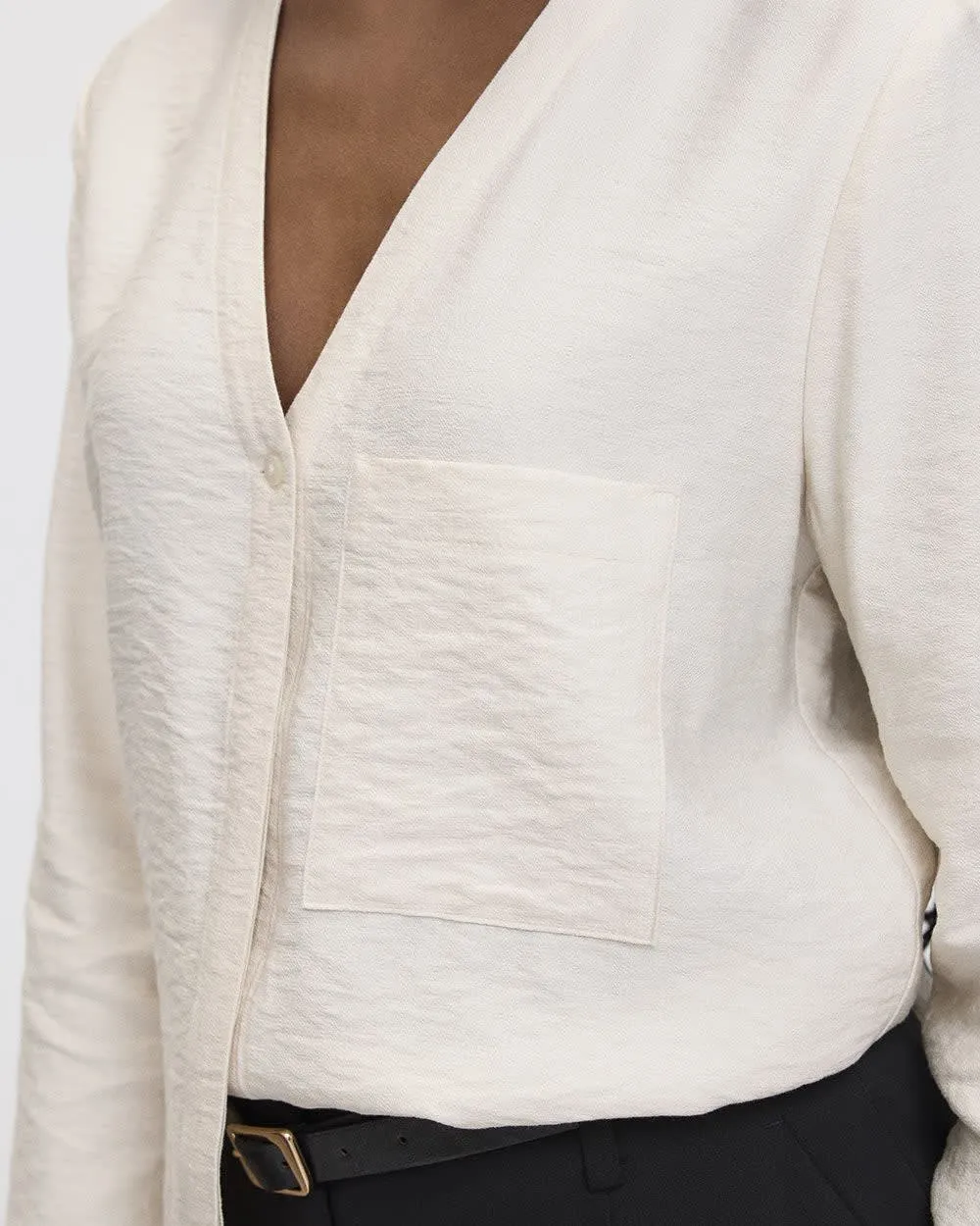 Long-Sleeve V-Neck Blouse with Chest Pocket sold by Reitmans product image thumbnail 4