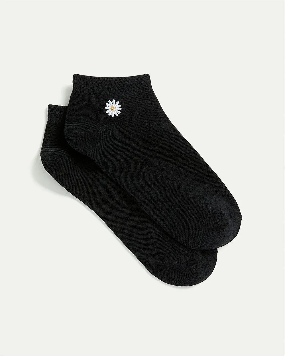 Cotton Anklet Socks with Daisy at Hem sold by Reitmans product image thumbnail 4