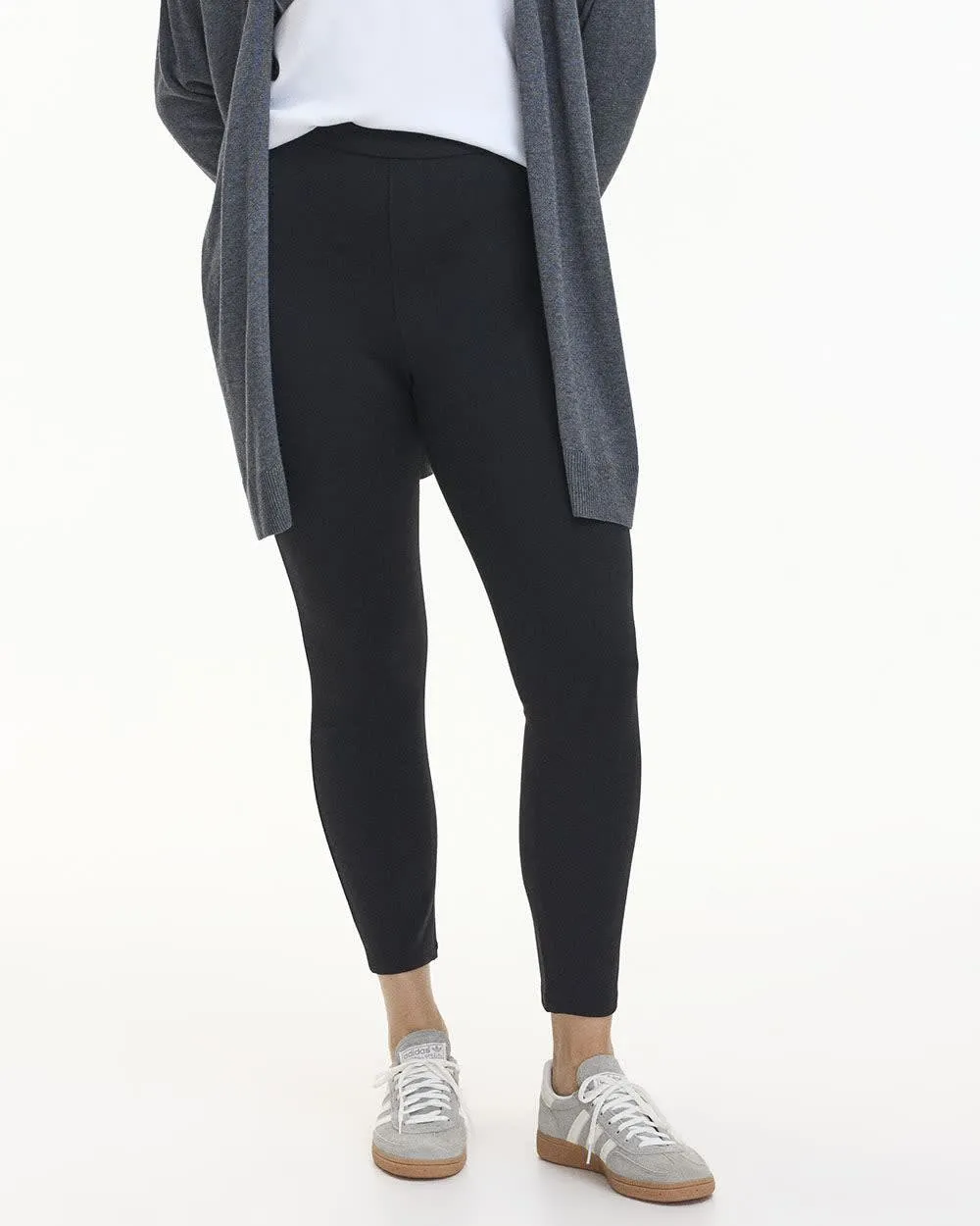 Legging Pant - R Essentials - Tall sold by Reitmans