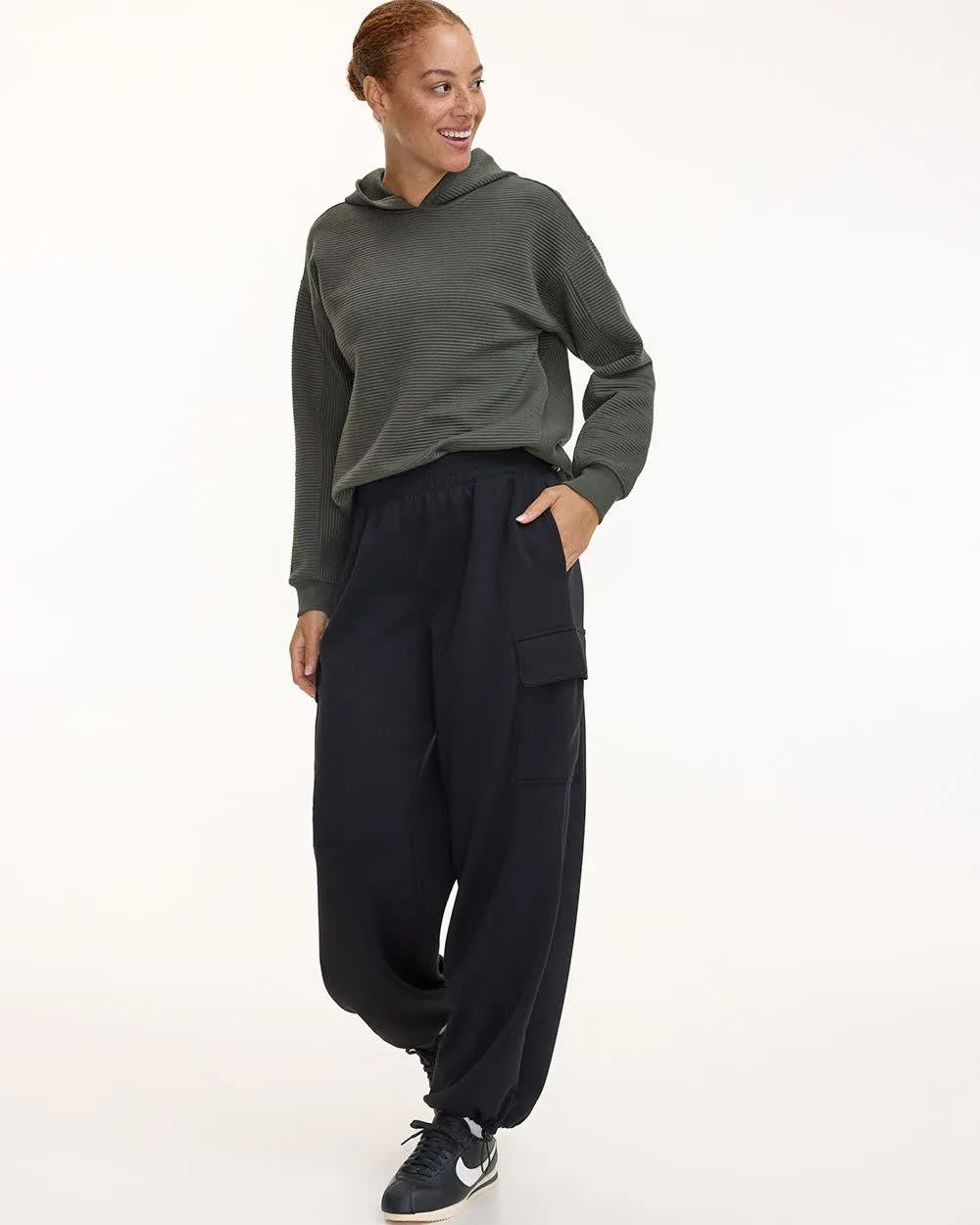 Low-Rise Loose Cargo Pant - Hyba sold by Reitmans