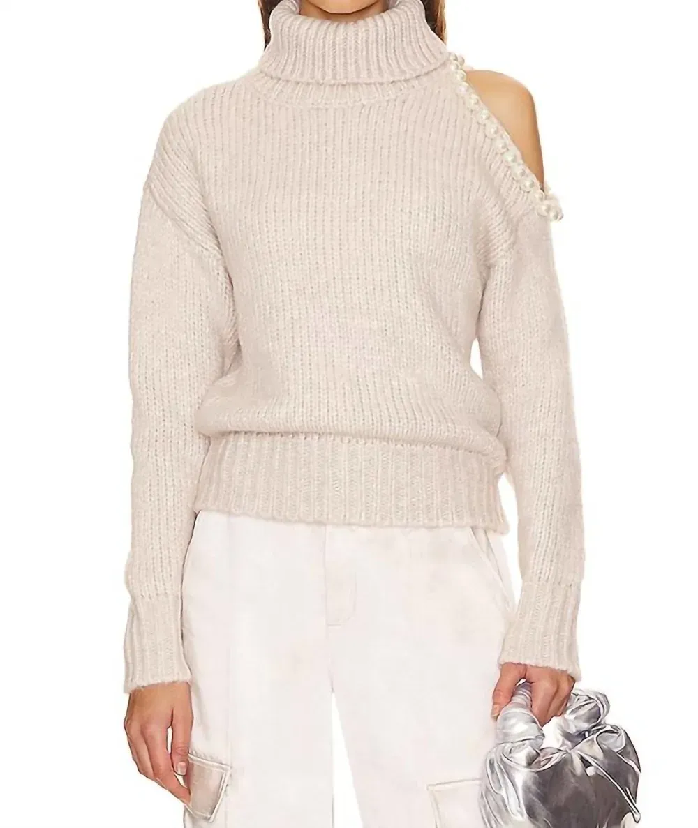 ASTR - Lynn Sweater sold by Reitmans product image thumbnail 5