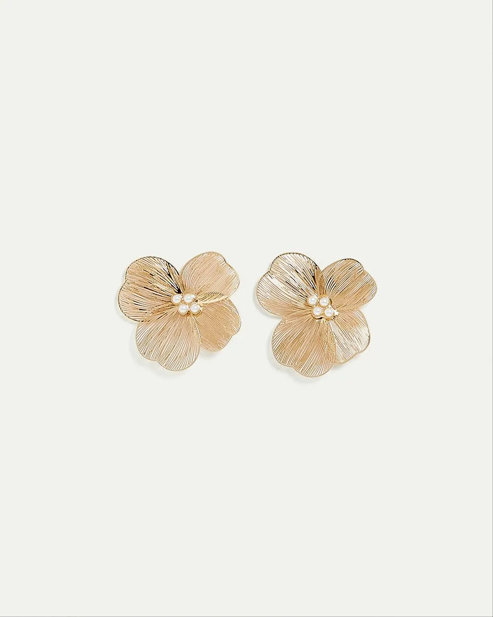 Flower Earrings with Pearls sold by Reitmans product image thumbnail 2