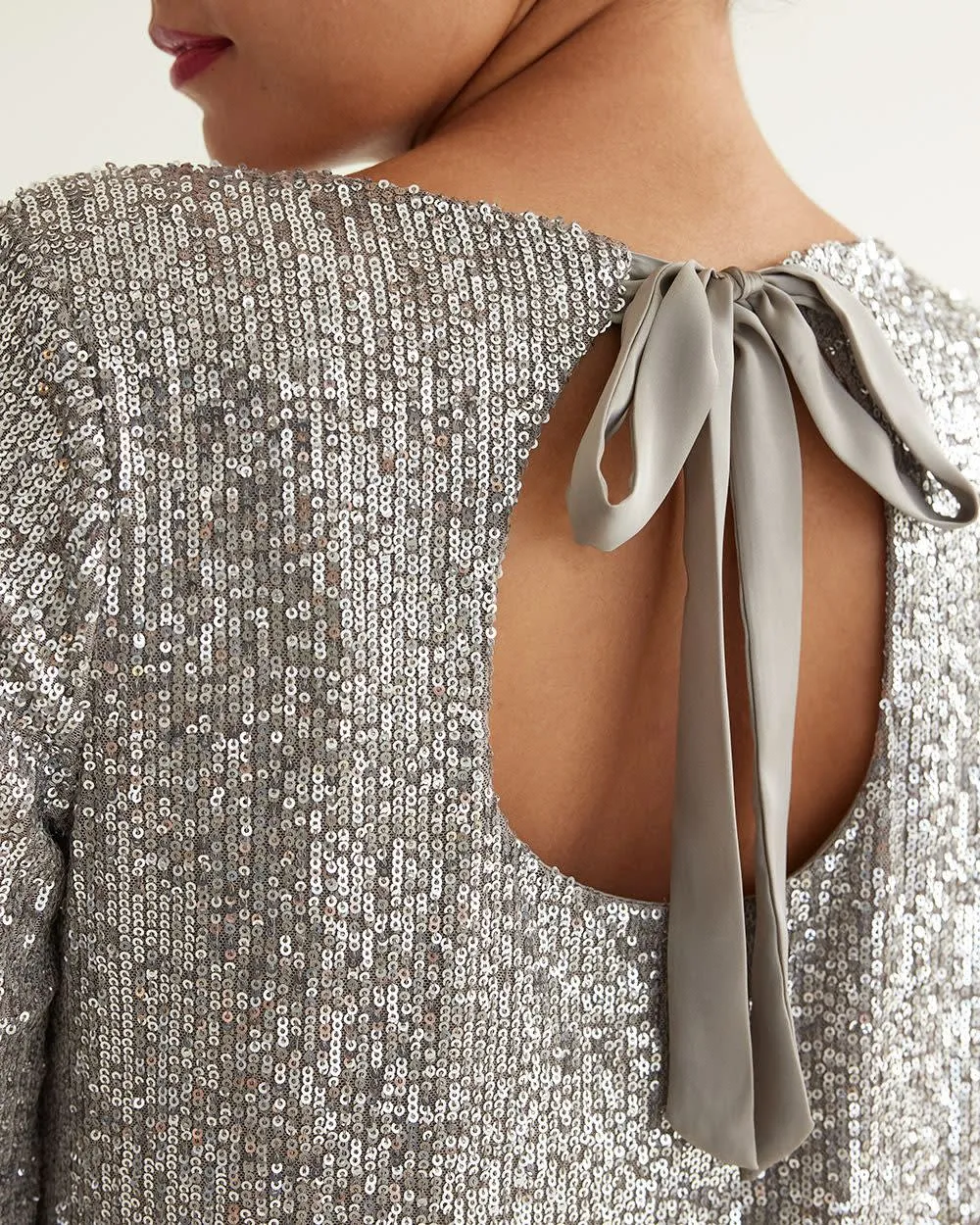 Long-Sleeve Sequin Shift Dress sold by Reitmans product image thumbnail 4