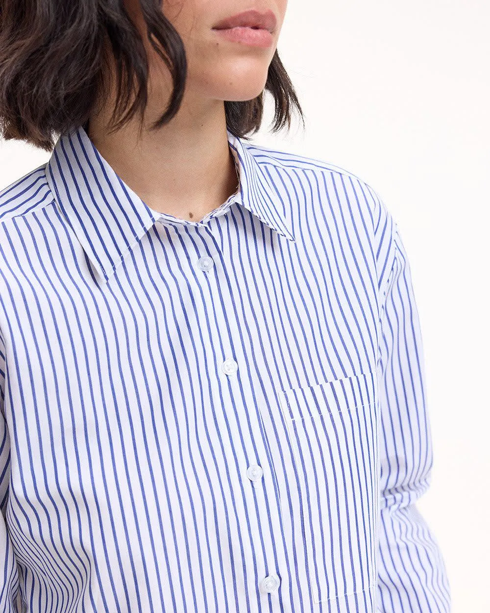 Long-Sleeve Buttoned-Down Blouse with Chest Pocket sold by Reitmans product image thumbnail 4