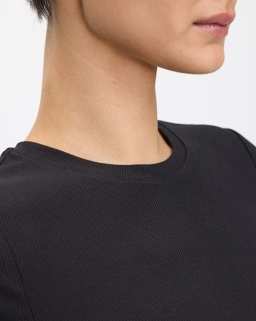 Ribbed Fitted Crew-Neck T-Shirt - R Essentials sold by Reitmans product image thumbnail 4