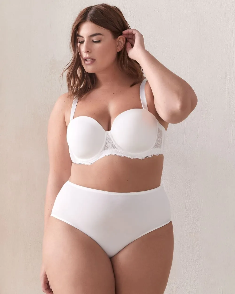 Strapless Multiway Bra sold by Reitmans